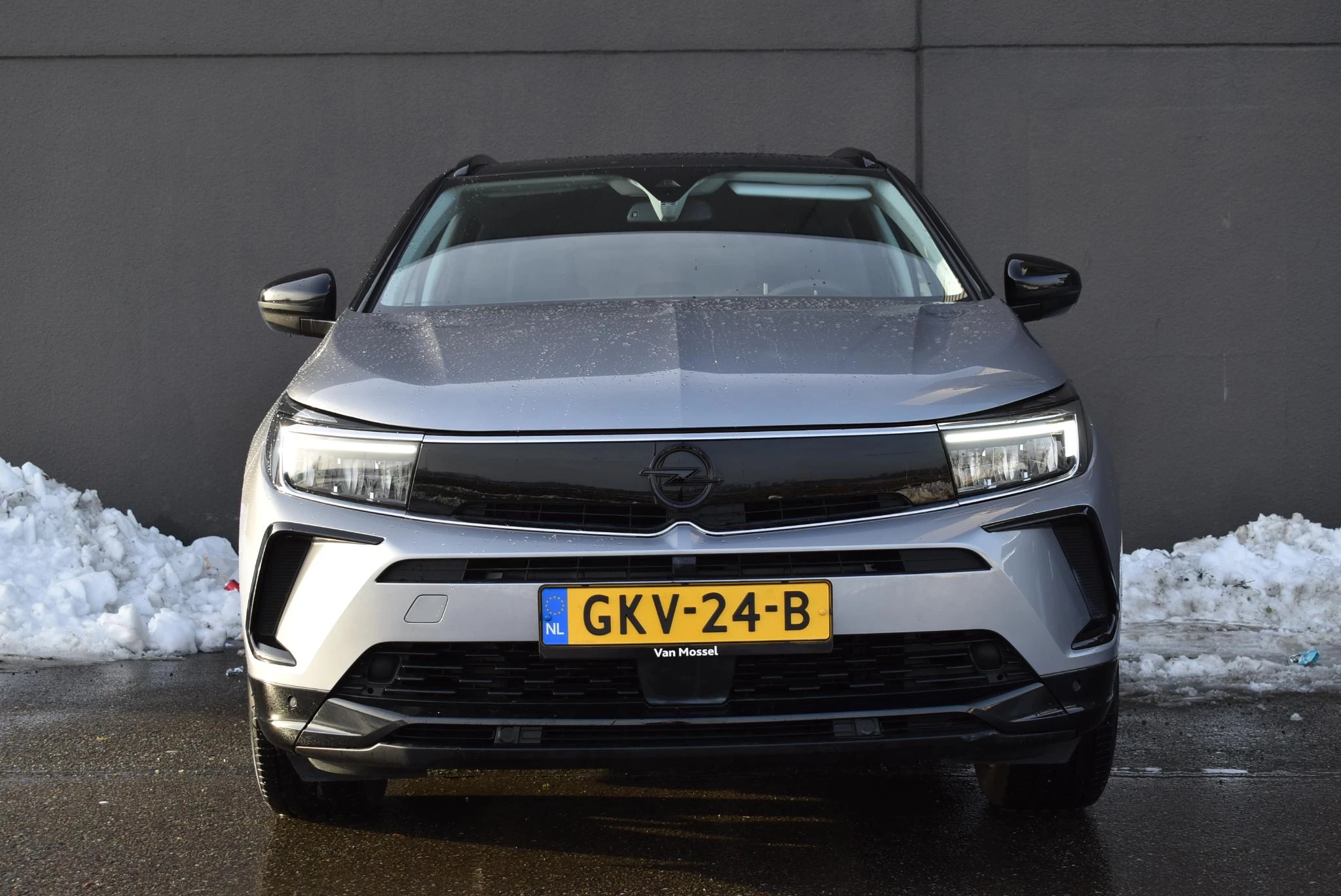 Opel-Grandland-image-1