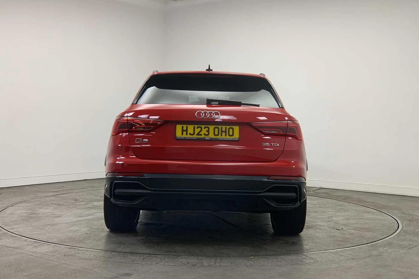 Audi-Q3-image-10