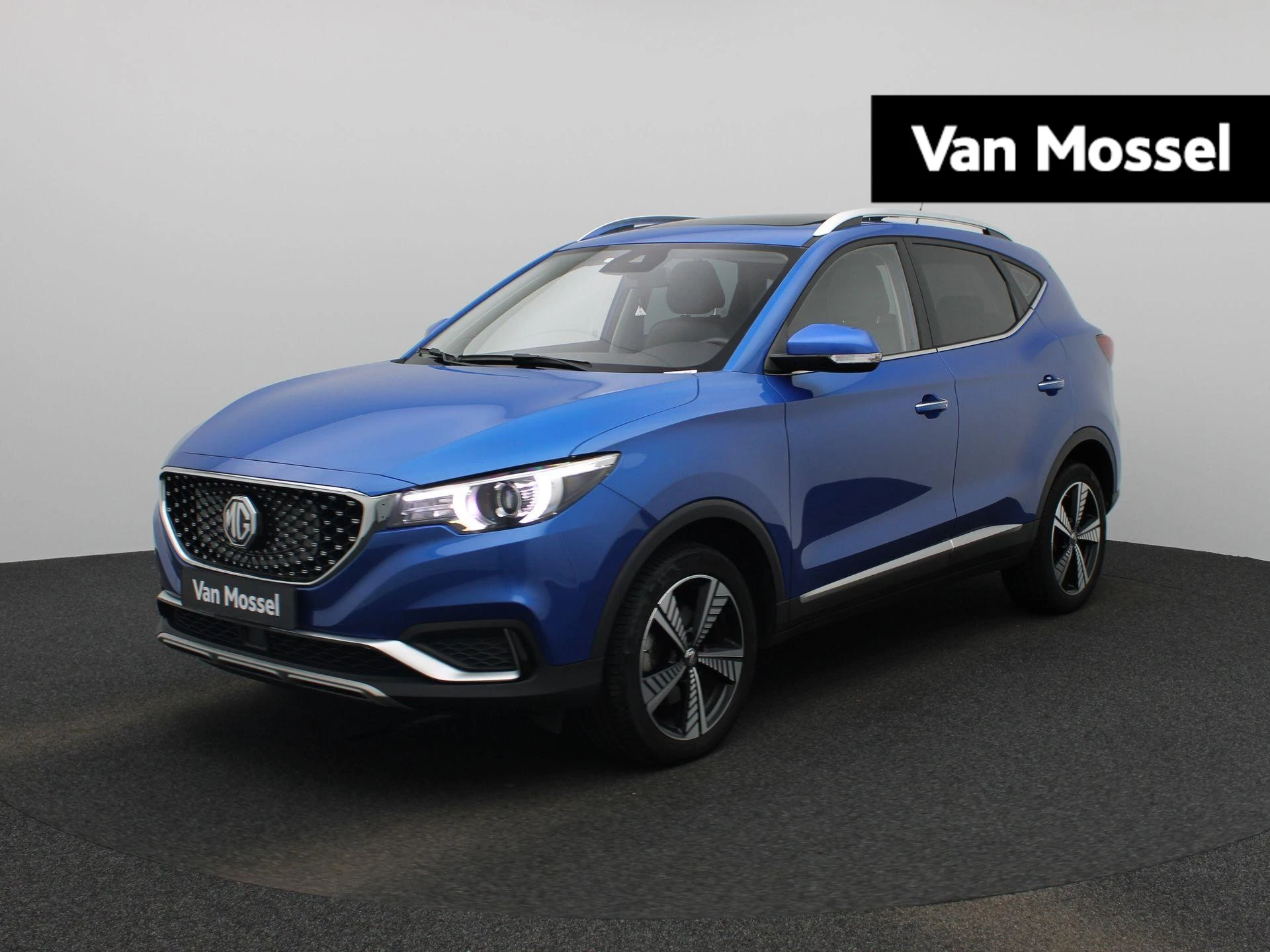 MG-ZS EV-image-0