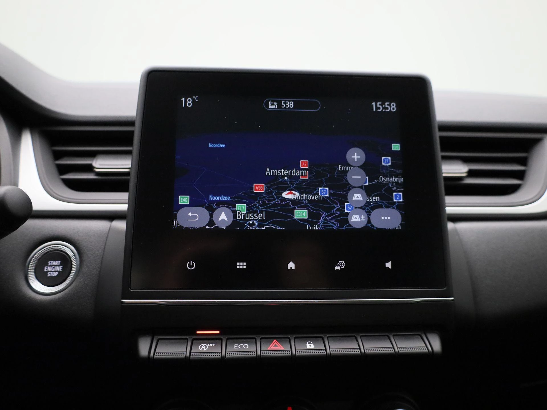 Renault-Captur-image-21