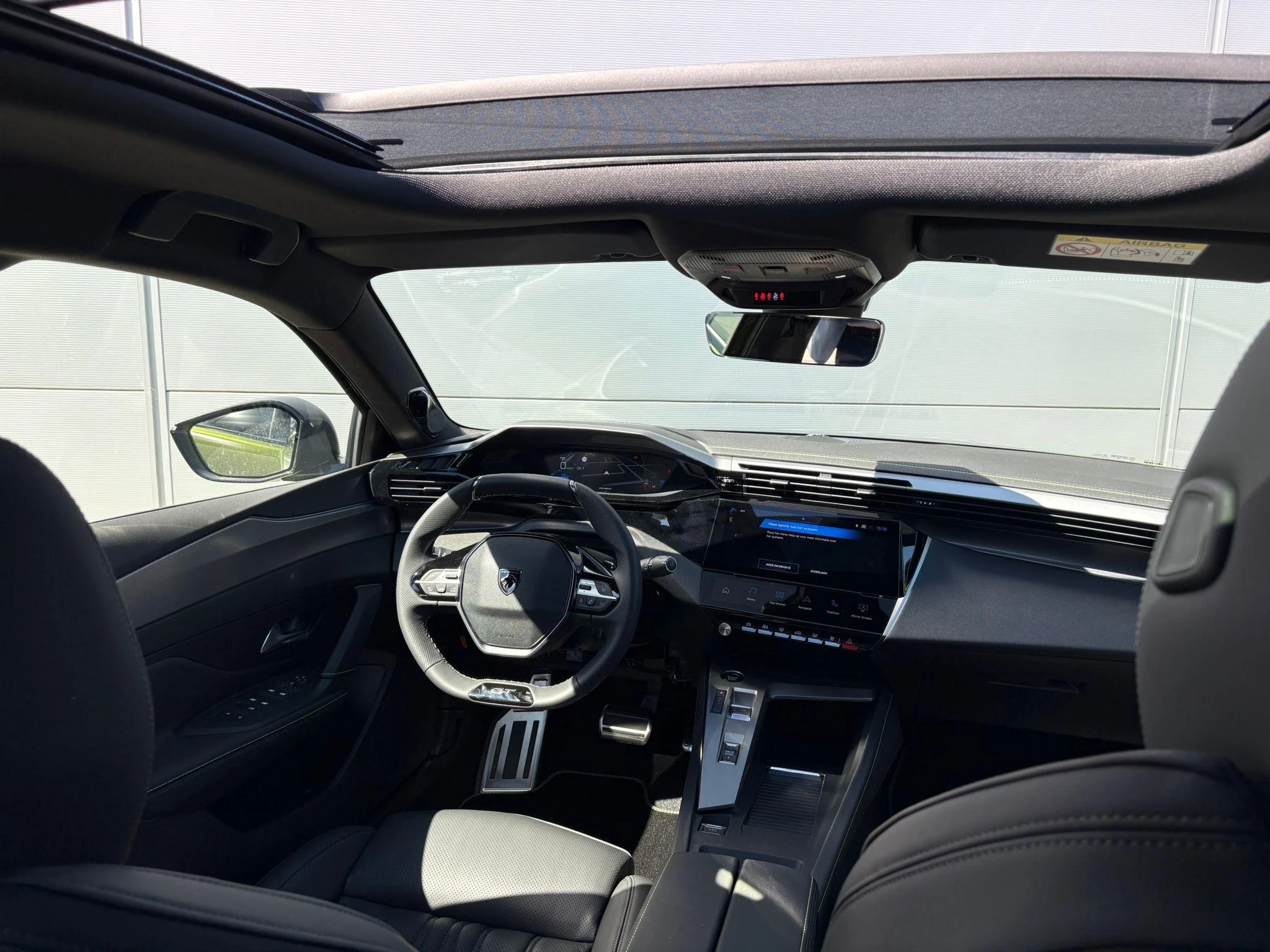 Peugeot 408 e-408 GT Exclusive 58 kWh
