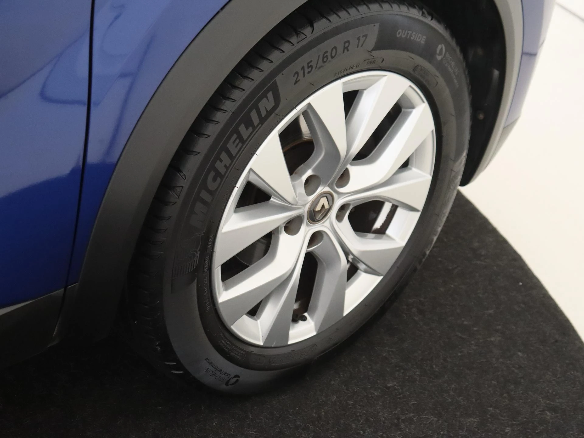 Renault-Captur-image-26
