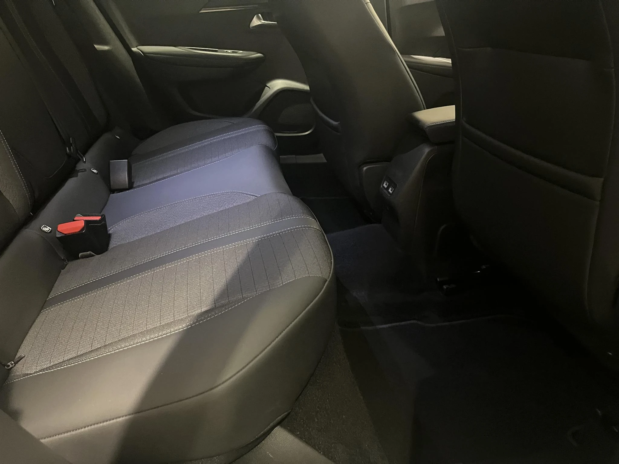 Peugeot-2008-image-19