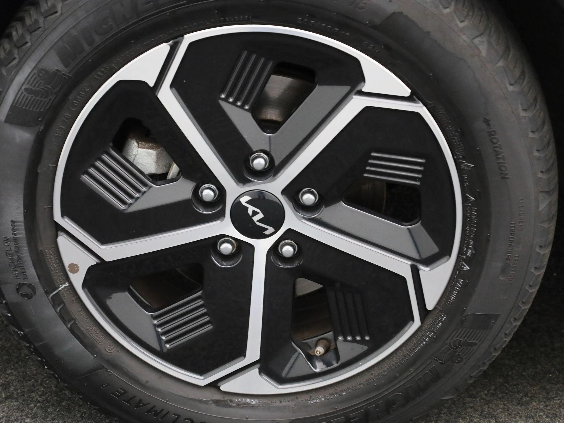 Kia-Niro-image-12
