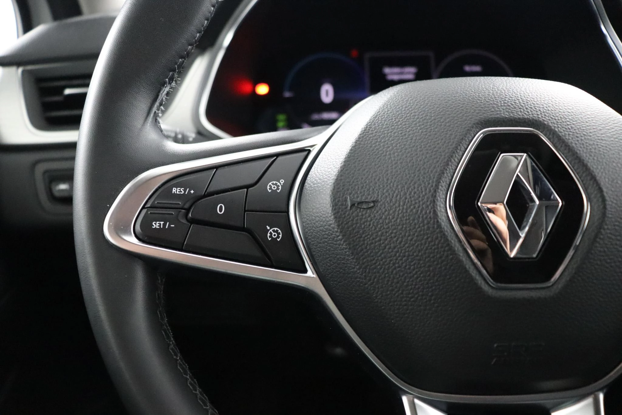 Renault-Captur-image-15