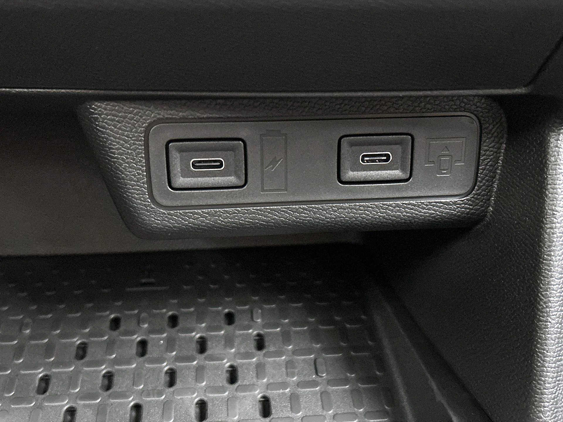 Opel-Frontera-image-34