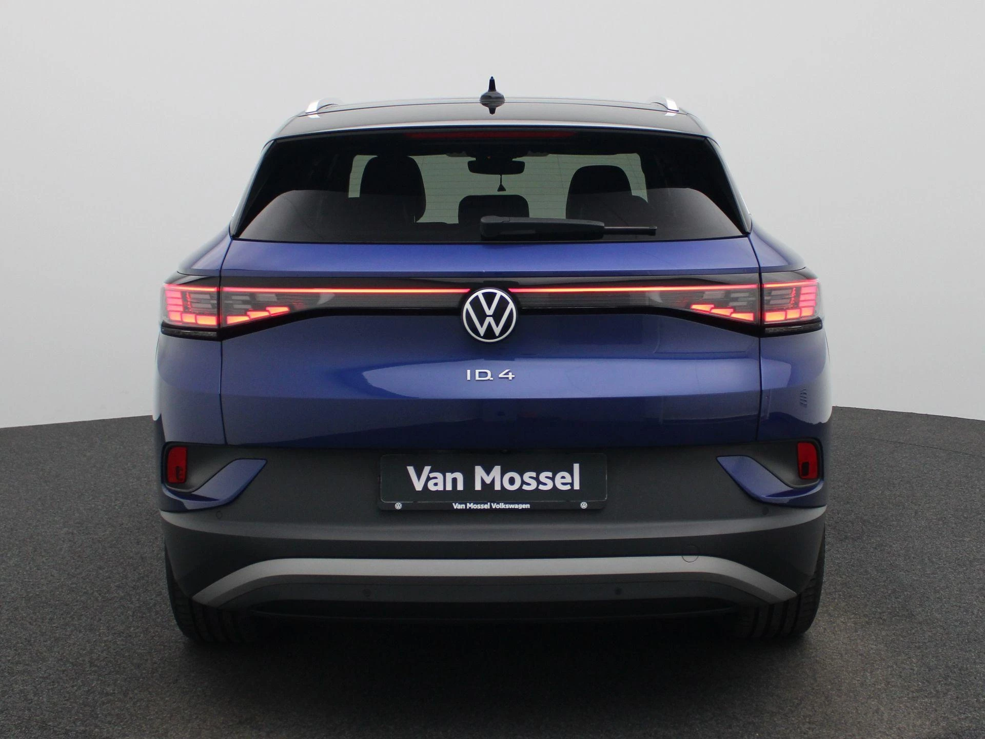 Volkswagen-ID.4-image-4
