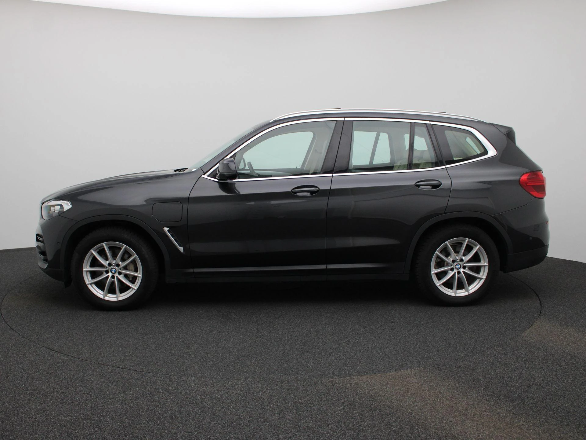 BMW-X3-image-3