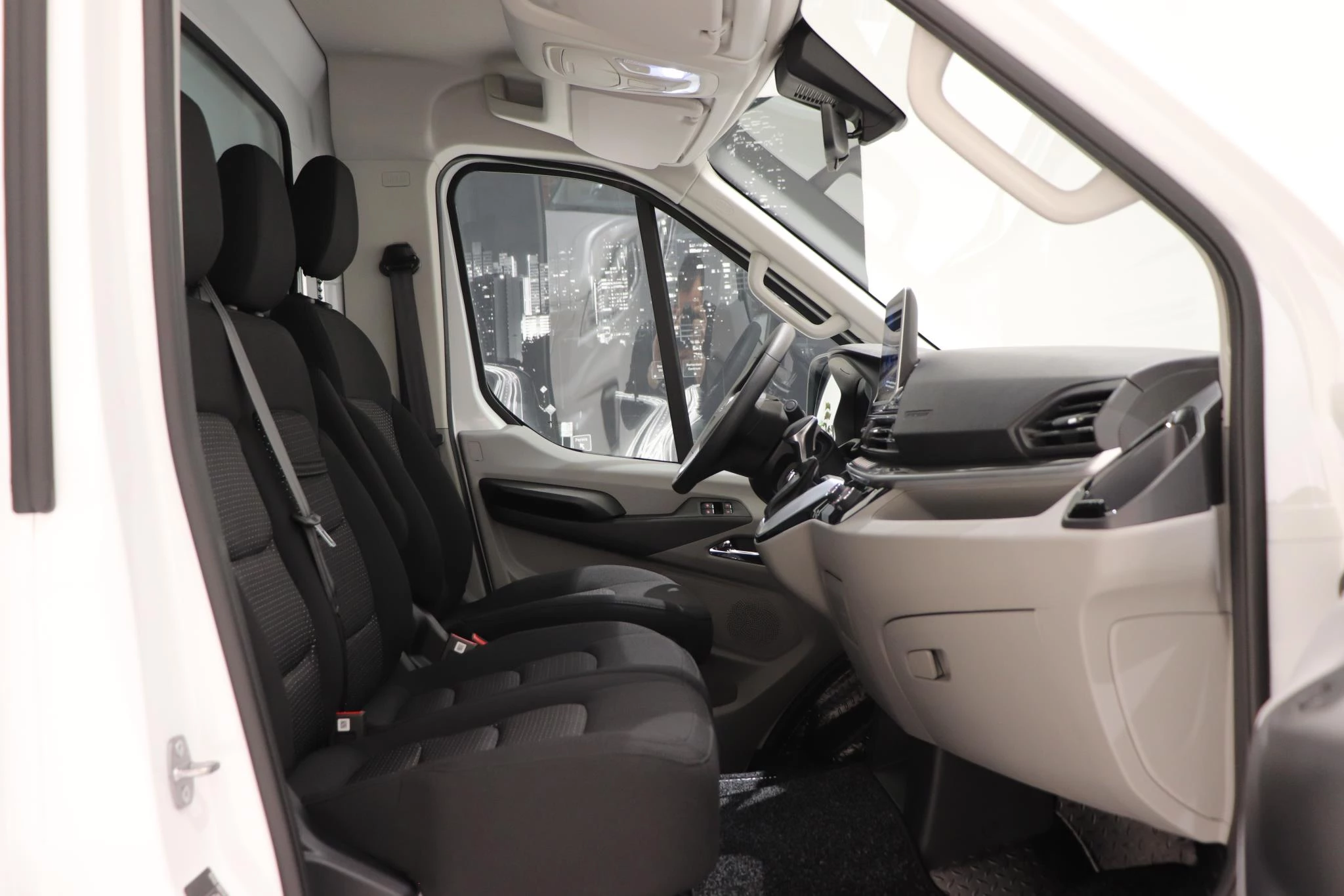 Maxus-eDeliver9-image-36