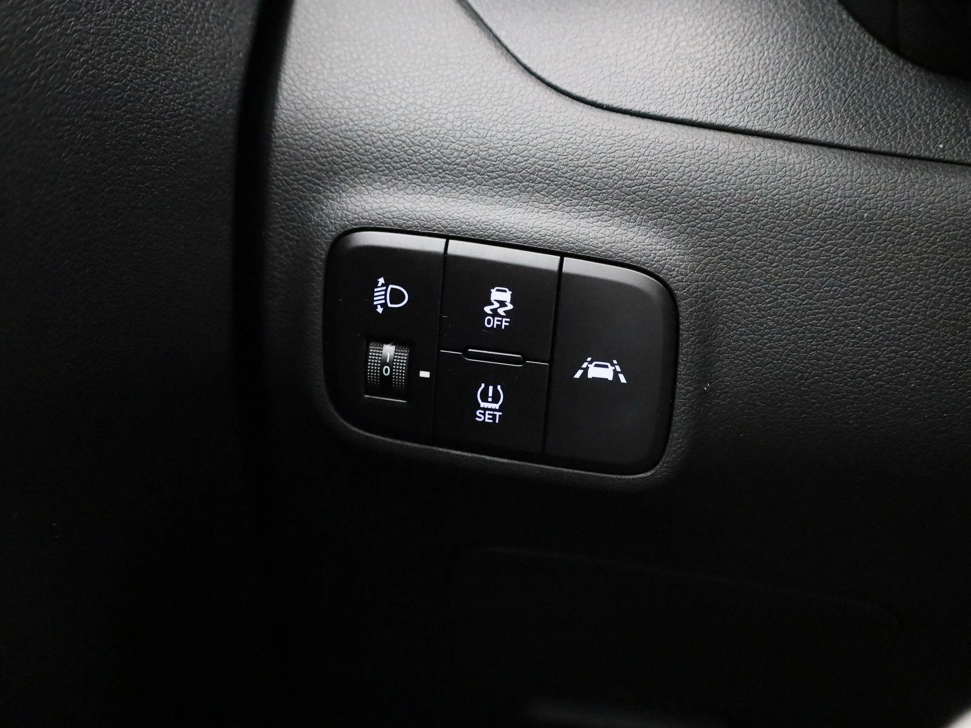 Hyundai-i10-image-22