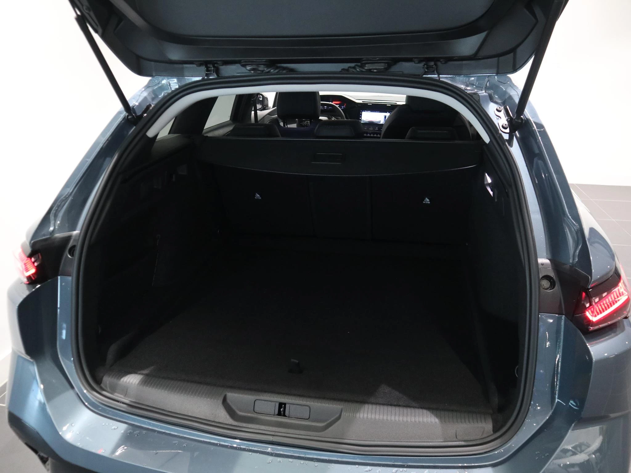 Peugeot-308-image-32