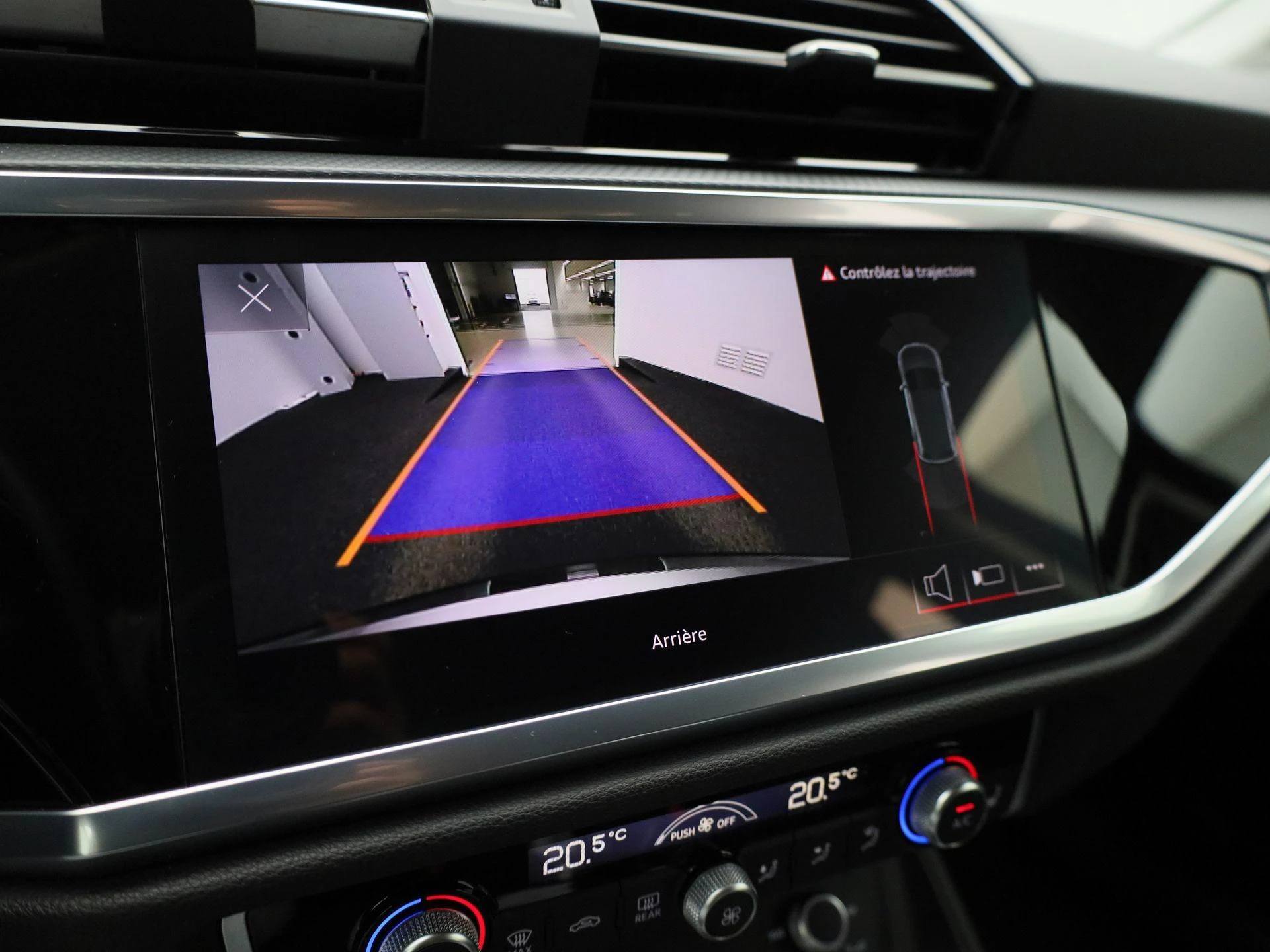 Audi-Q3-image-28