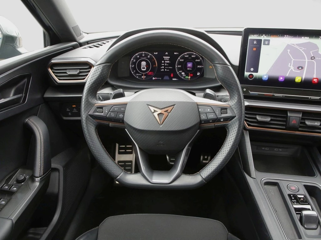 CUPRA Leon Sportstourer VZ 2.0 TSI 19" AHK BEATS Navi+VC LED RFK+PDC SHZ
