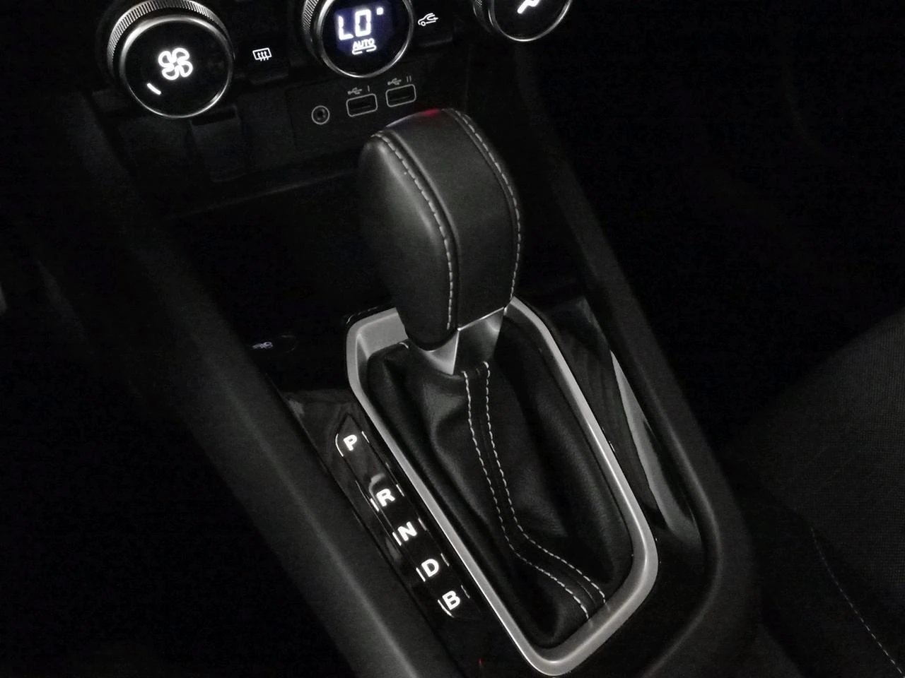 Renault-Arkana-image-18