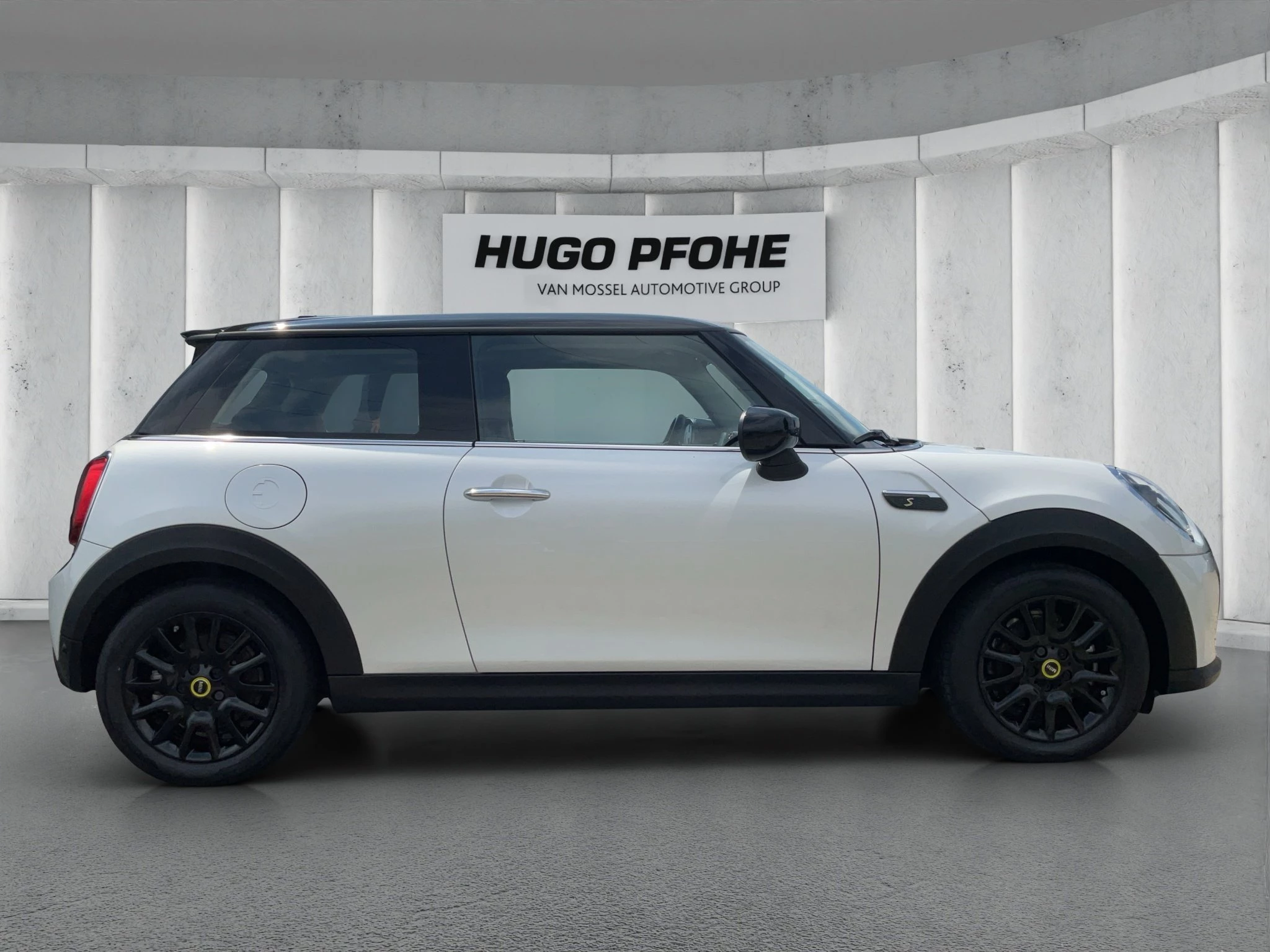 MINI Electric COOPER SE Classic Trim