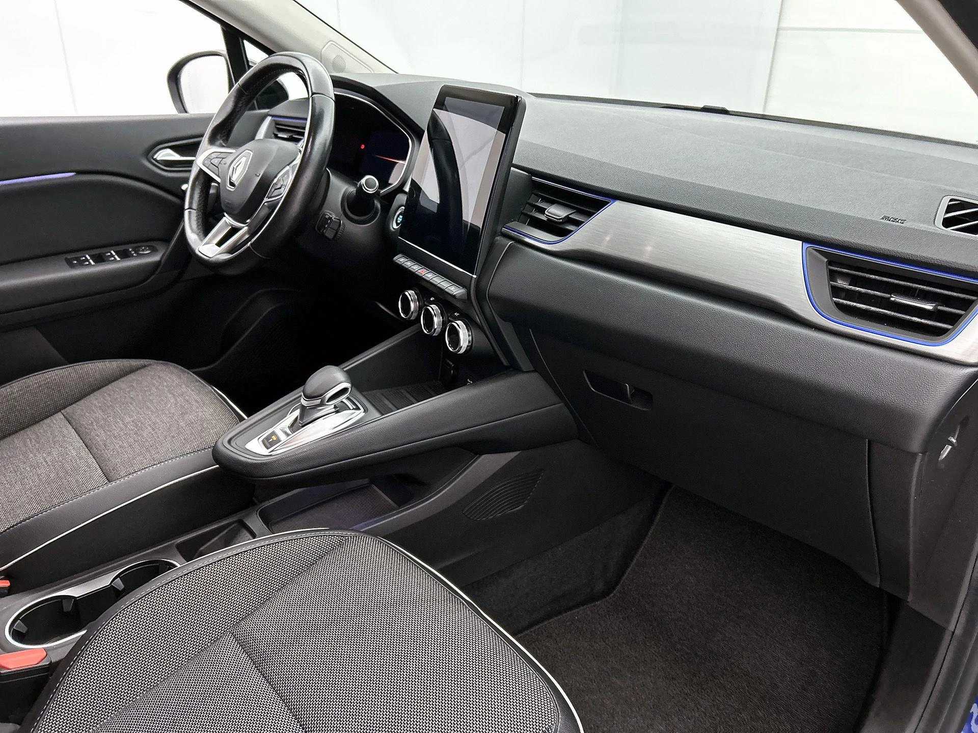 Renault-Captur-image-20