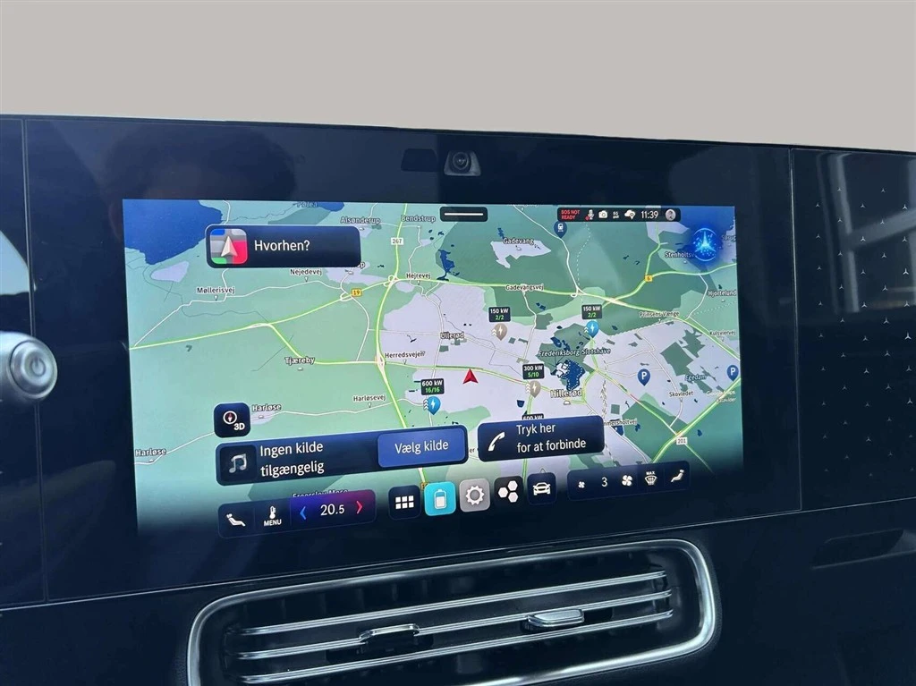 Mercedes-Benz-CLA-image-14