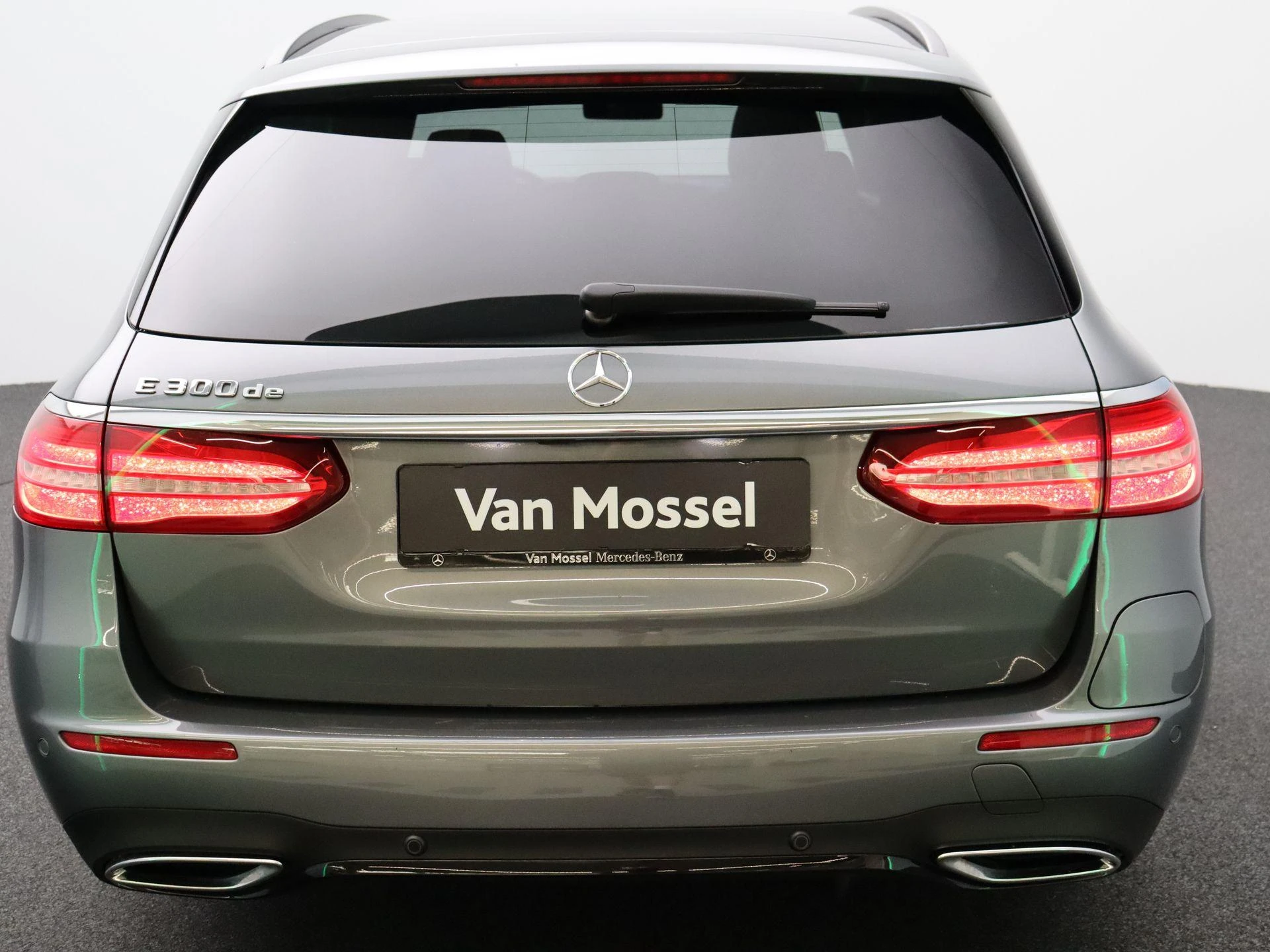 Mercedes-Benz-Classe E-image-26