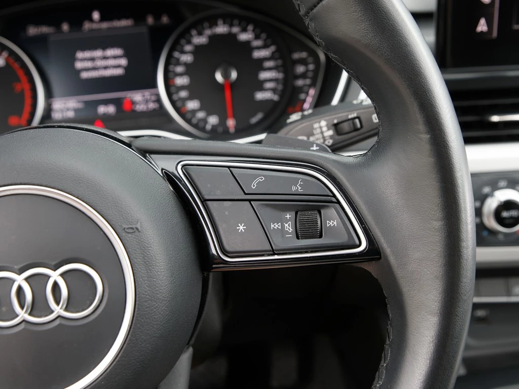 Audi A4 Avant 35 TFSI advanced Navi PDC LED Business