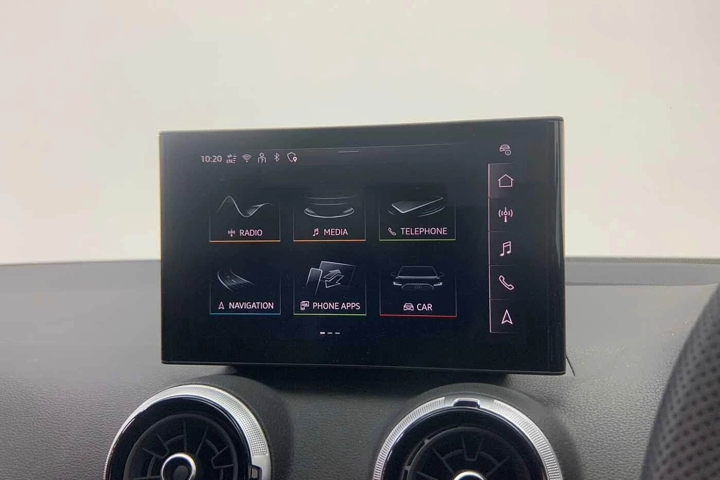 Audi-Q2-image-16
