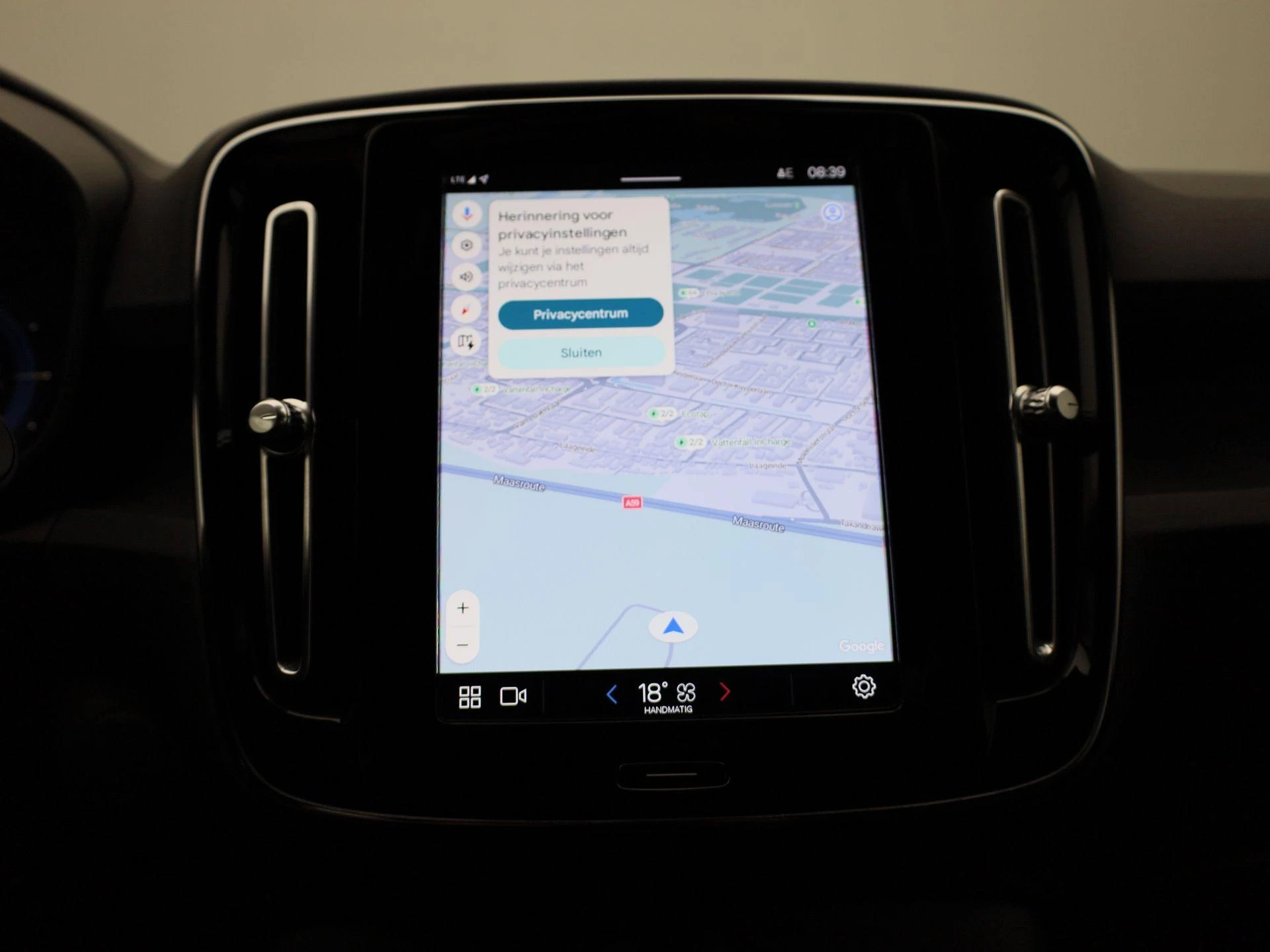 Volvo-XC40-image-17