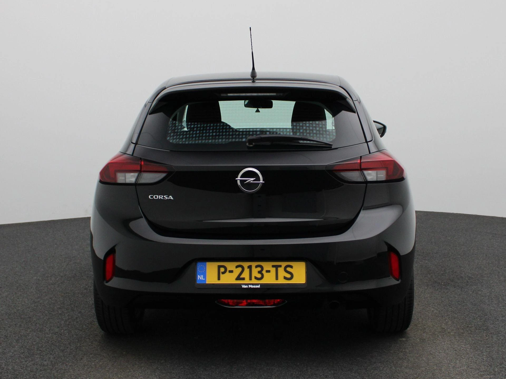 Opel-Corsa-image-4