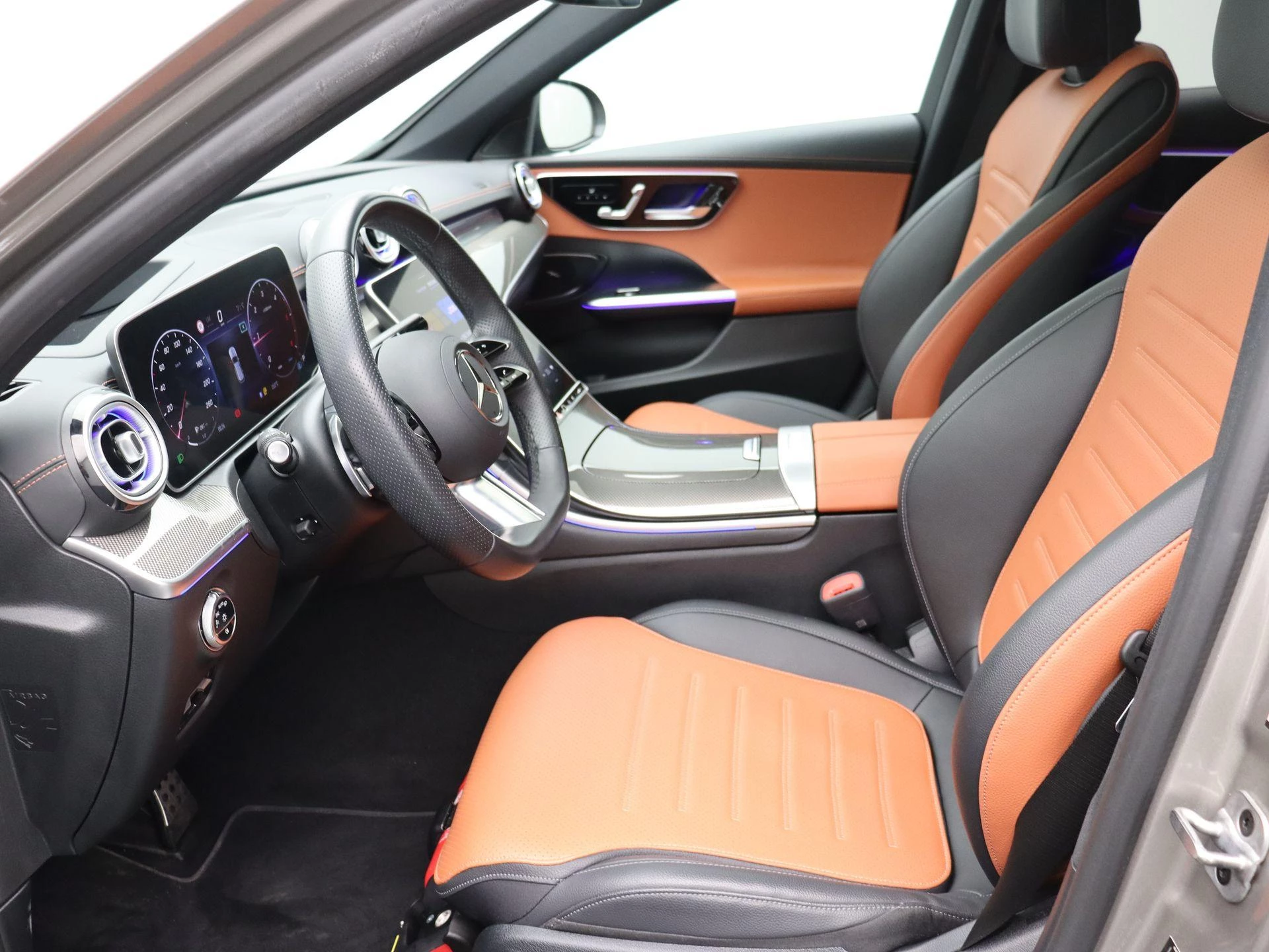 Mercedes-Benz C-Klasse 200 d AMG Line Estate + LEDER TWO TONE + PANO DAK + DIGITAL LIGHT +