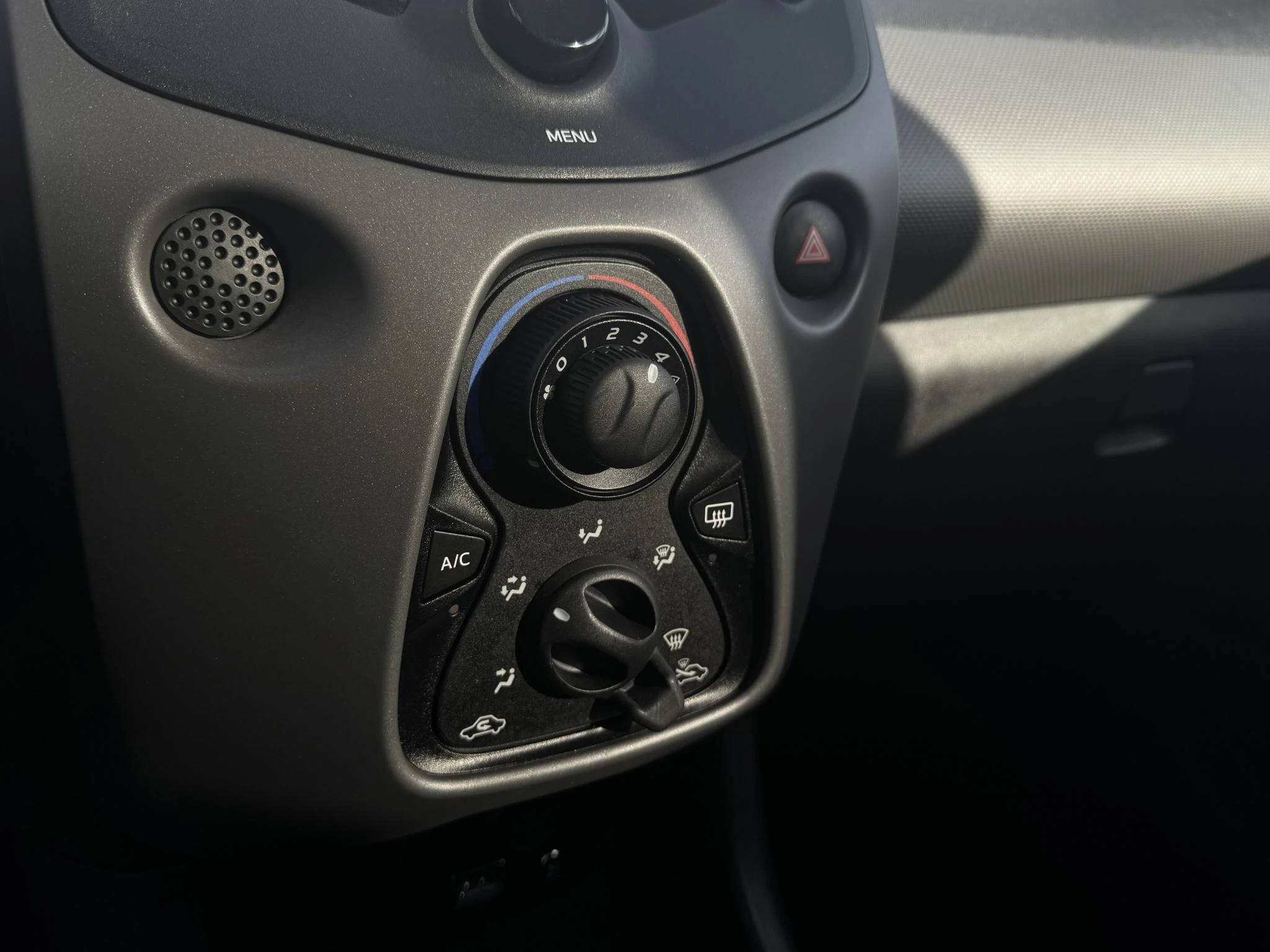 Peugeot-108-image-14