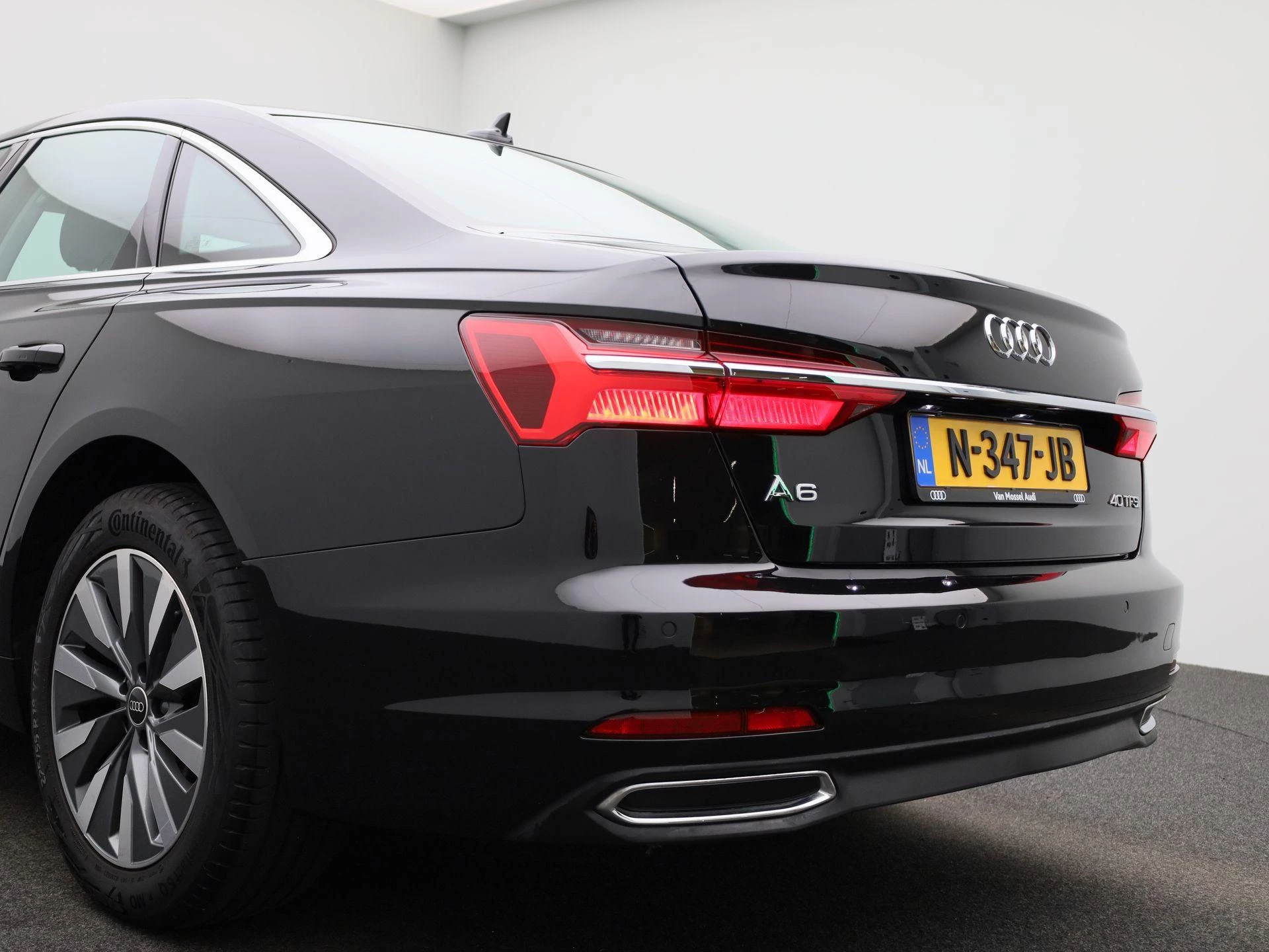 Audi-A6-image-40
