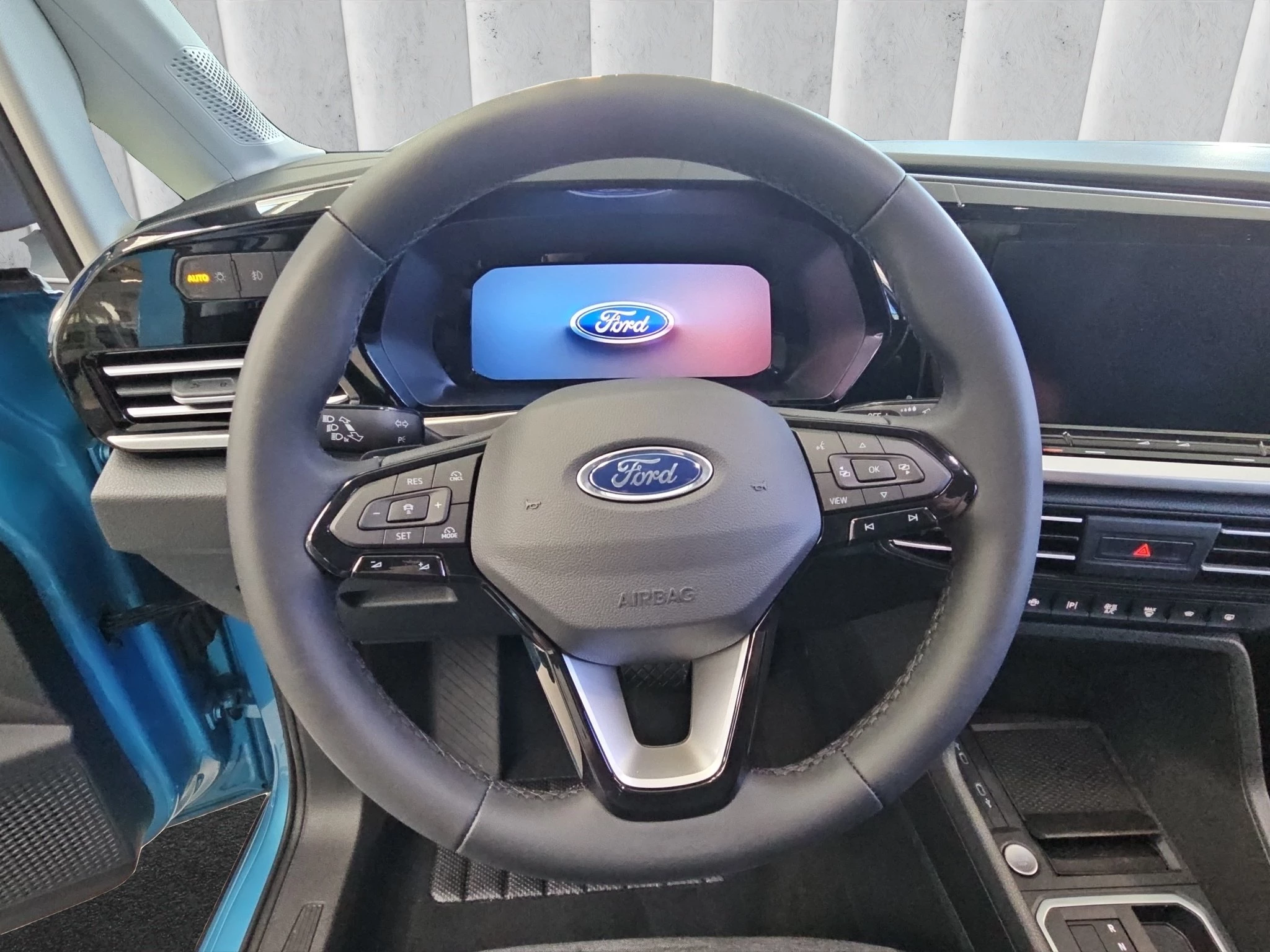 Ford Tourneo Connect L1 Active 2.0 EcoBlue 90kW Automatik Kompaktvan. 5-türig MJ2024.75