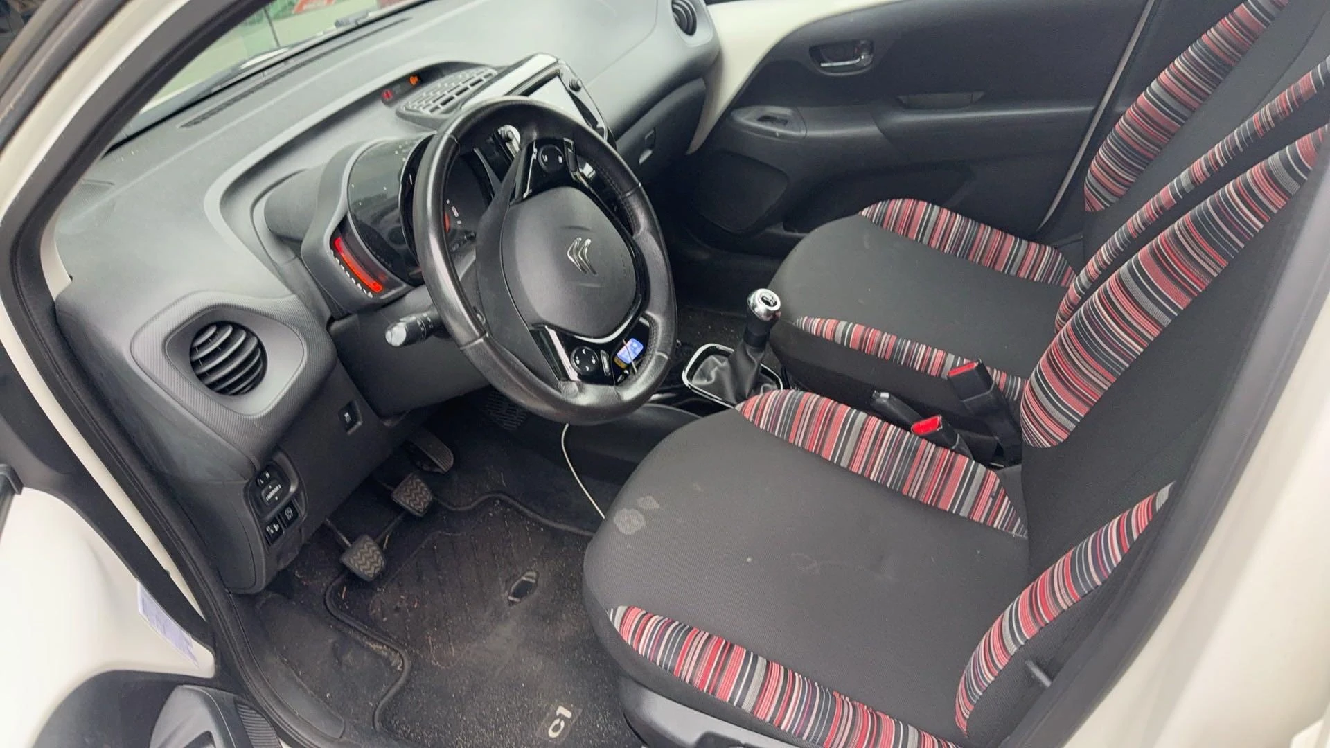 Citroën-C1-image-6