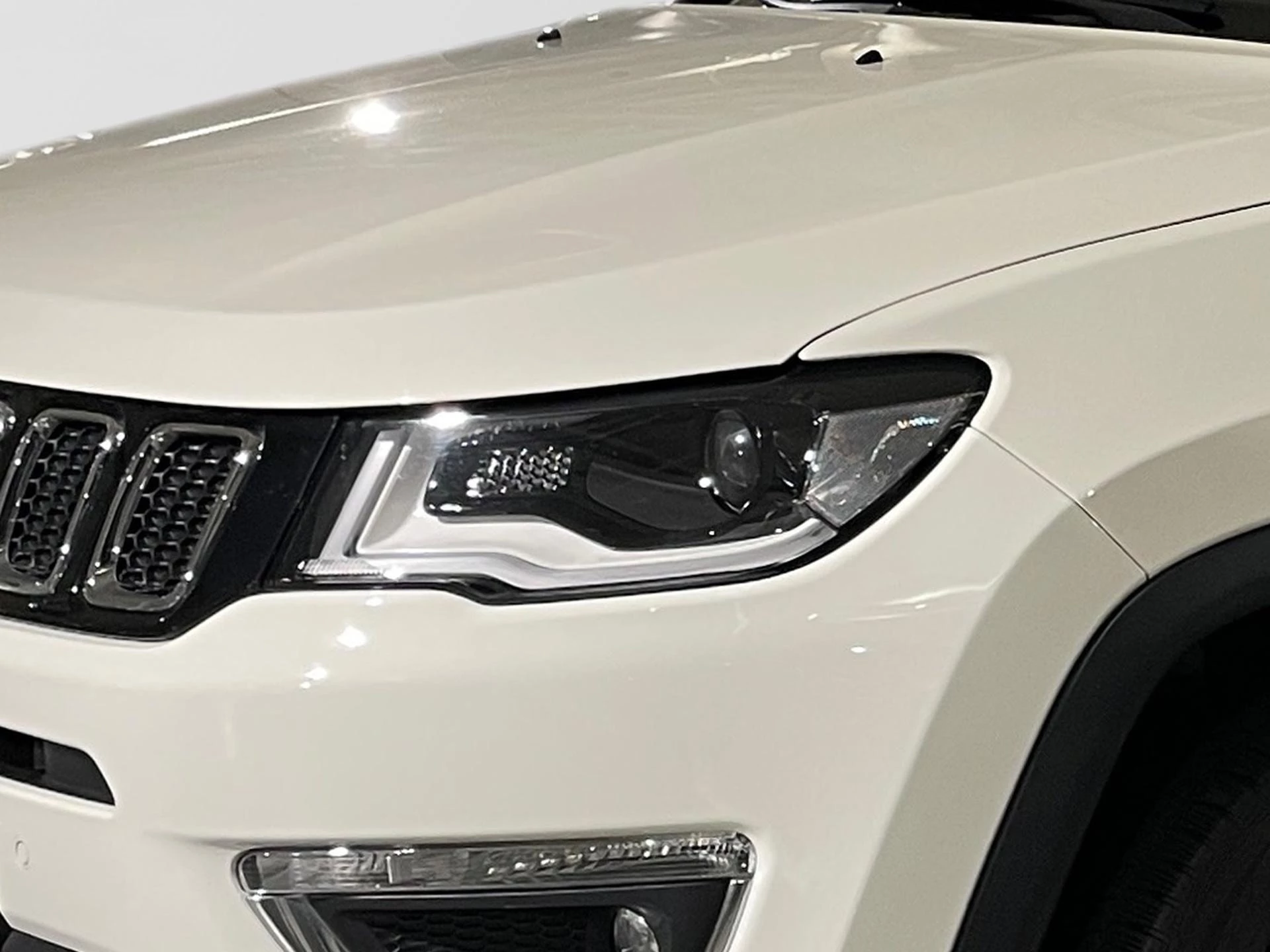 Jeep-Compass-image-20