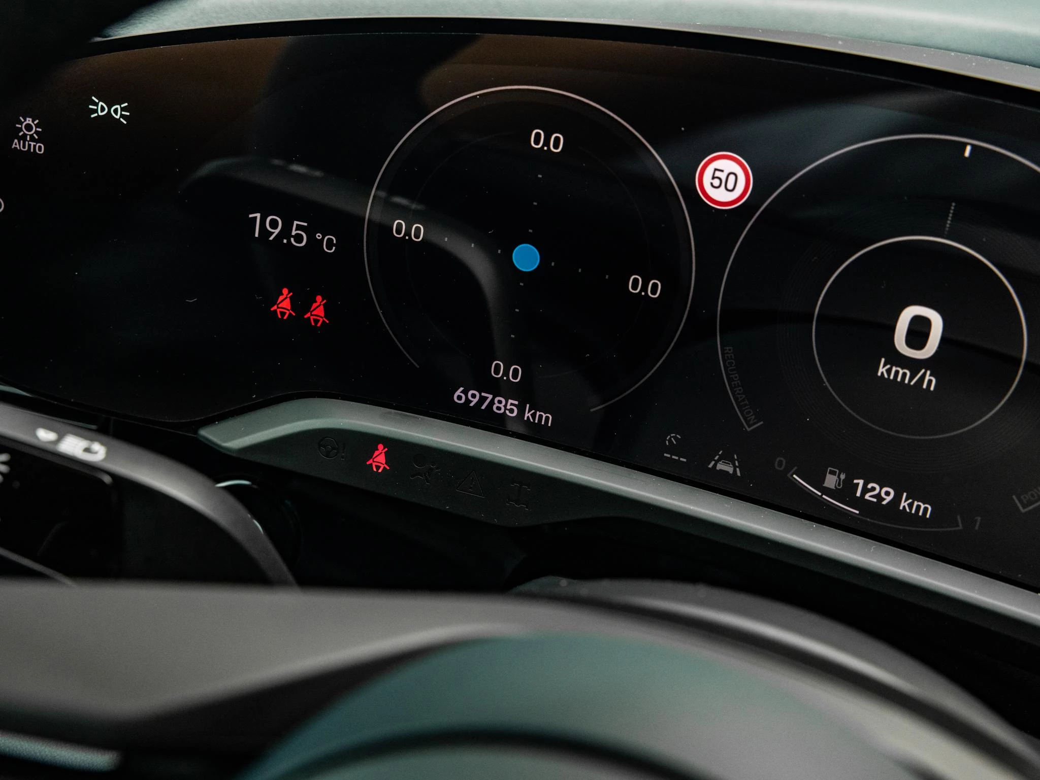 Porsche-Taycan-image-19