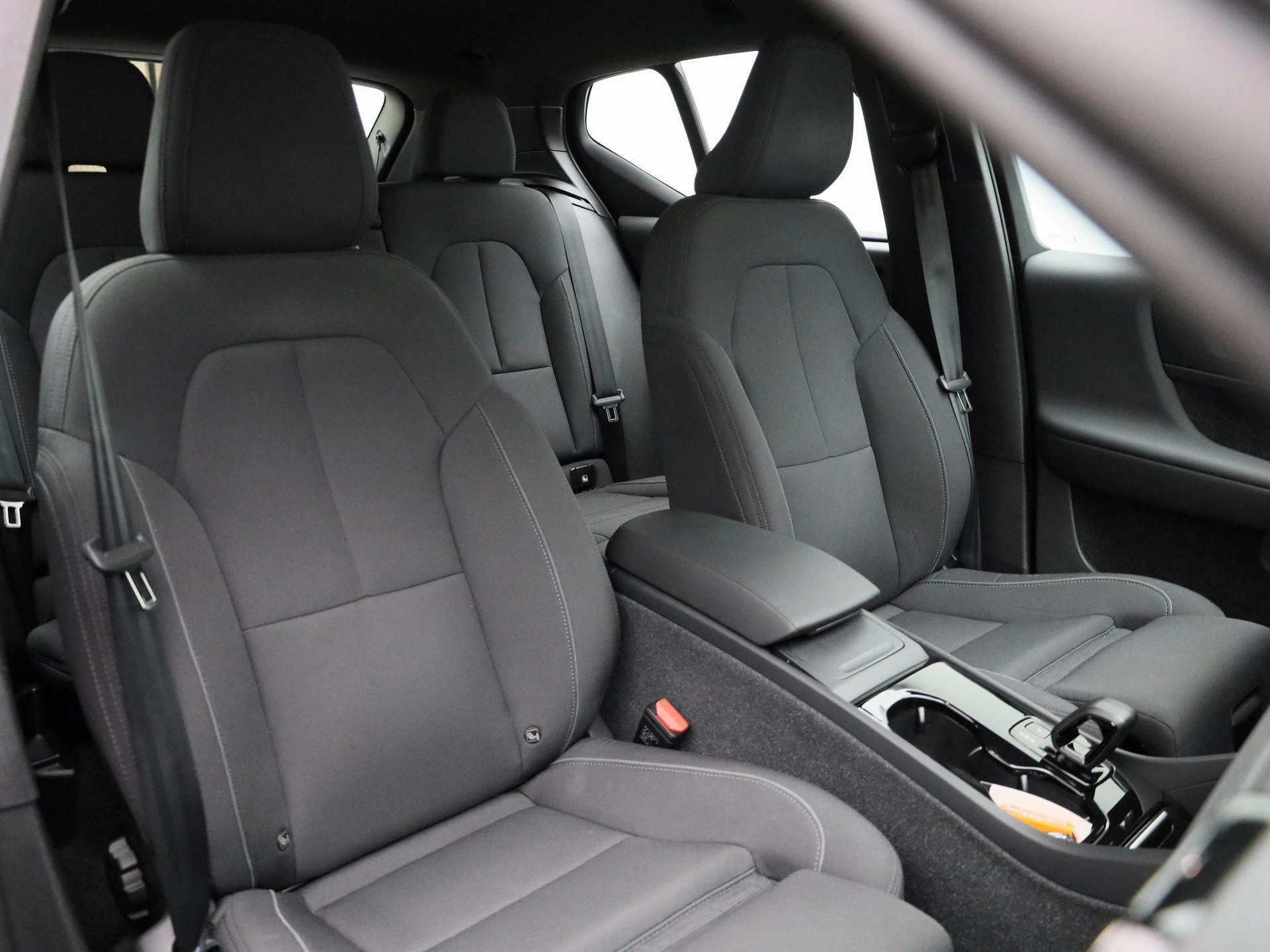 Volvo-XC40-image-38