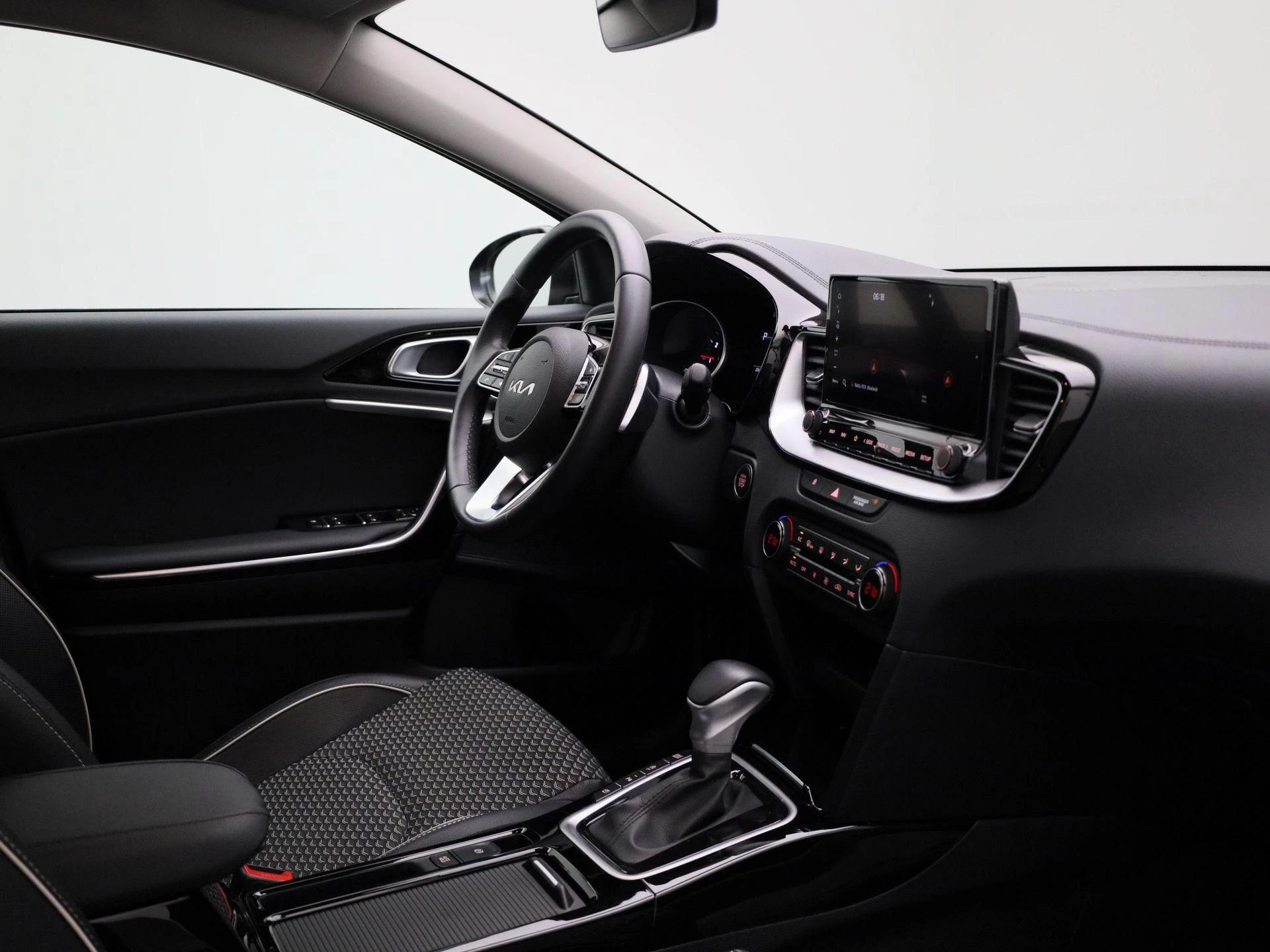 Kia-Ceed Sportswagon-image-31