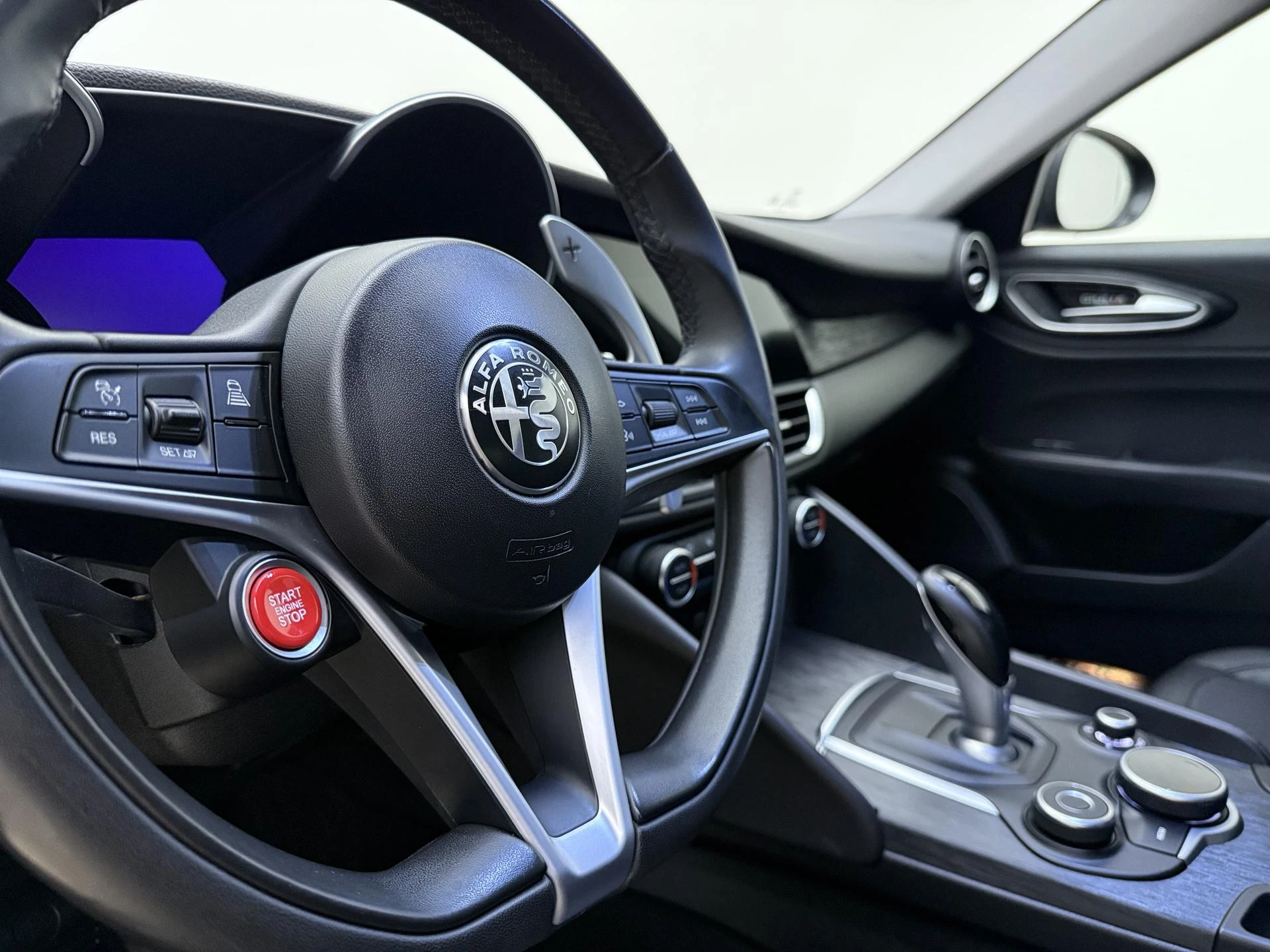 Alfa Romeo-Giulia-image-12