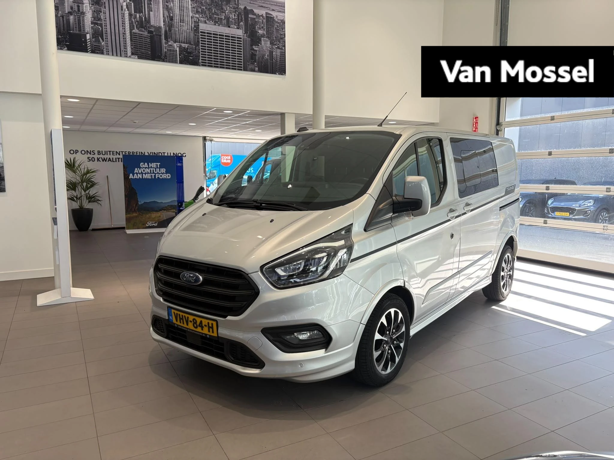 Ford-Transit Custom-image-0