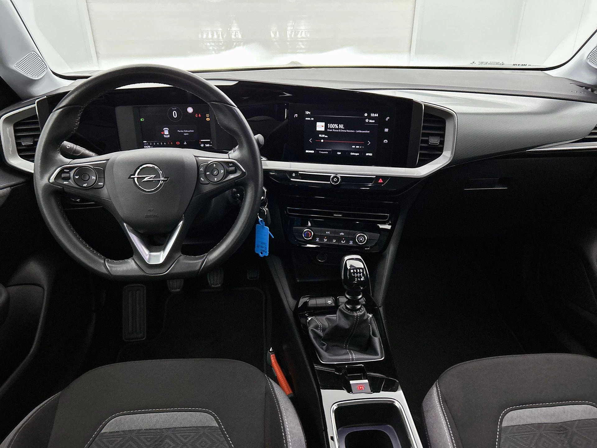 Opel-Mokka-image-15