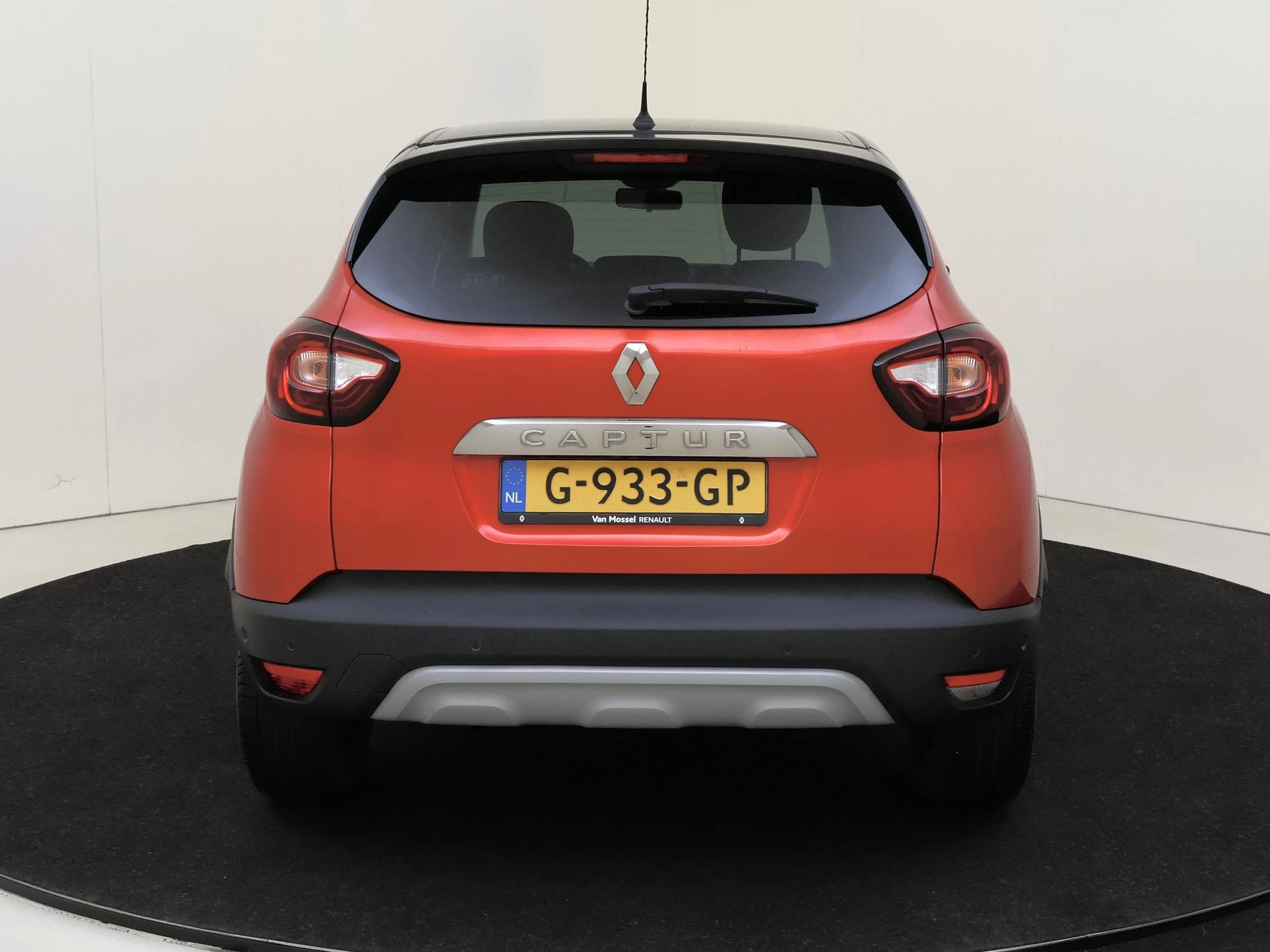 Renault-Captur-image-6