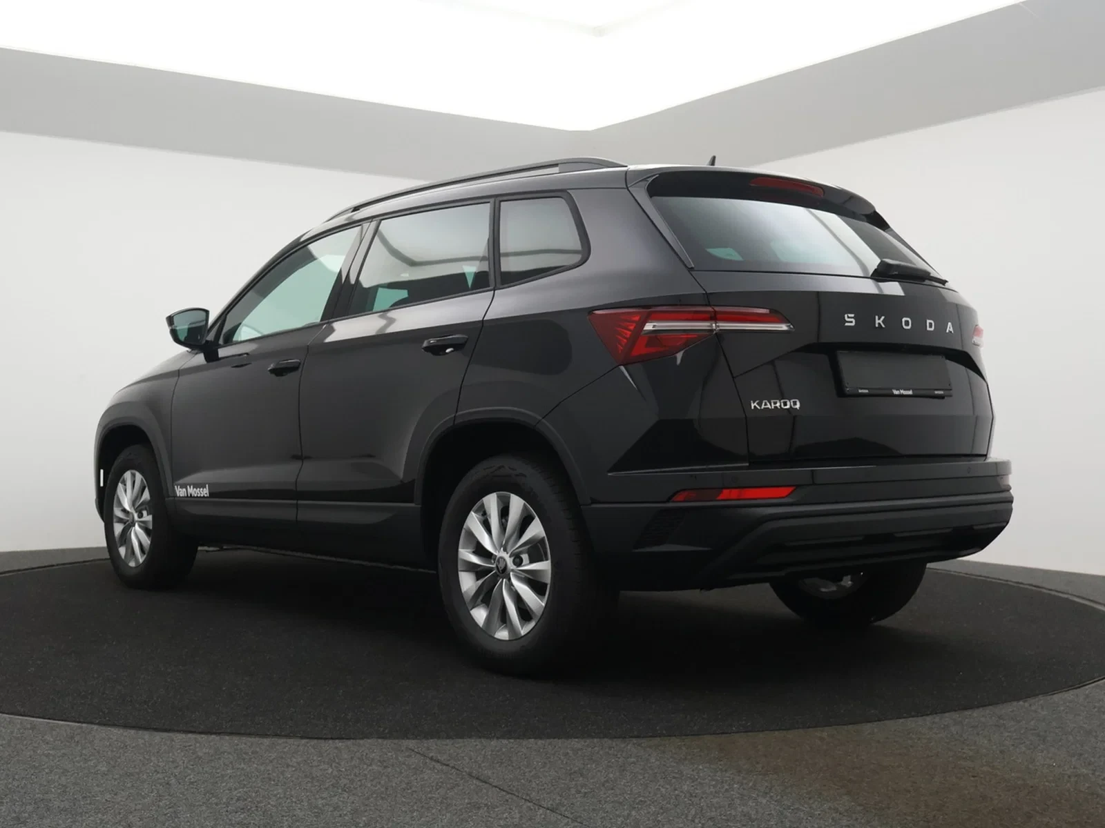 Škoda Karoq Karoq Family 1.5 TSI 110kW (150pk) DSG7 / DEMO