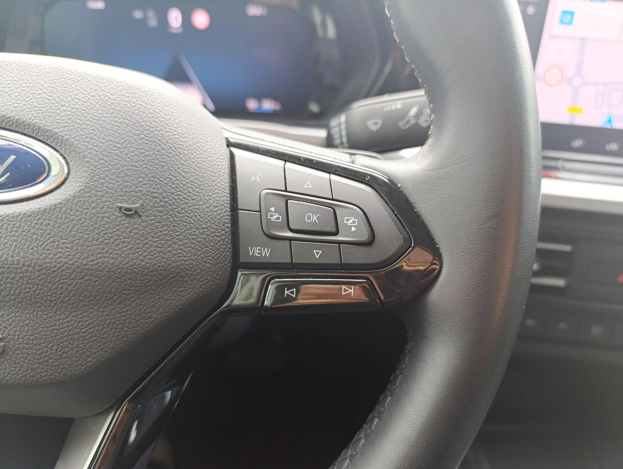 Ford-Transit Connect-image-18