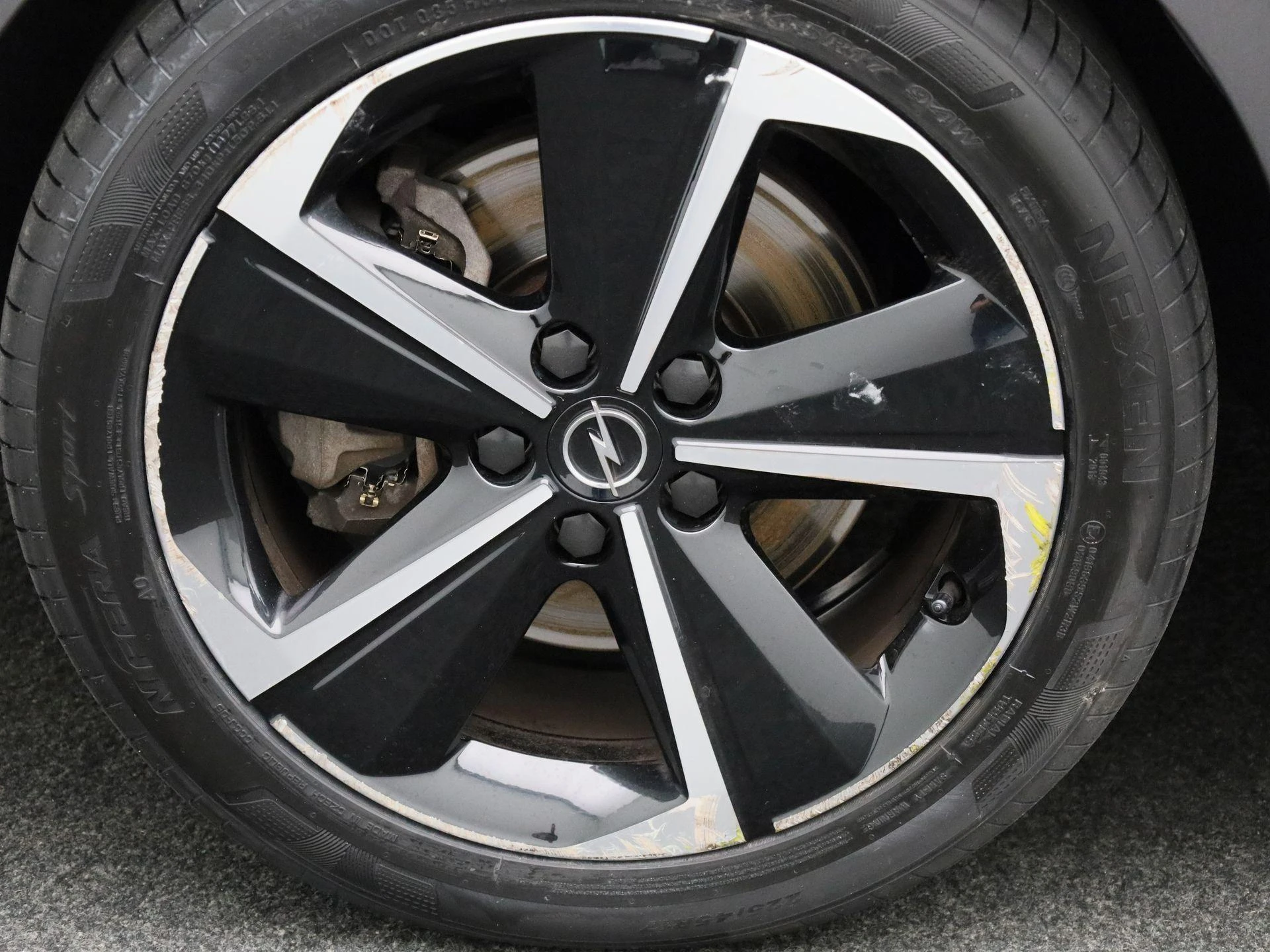 Opel-Astra-image-11
