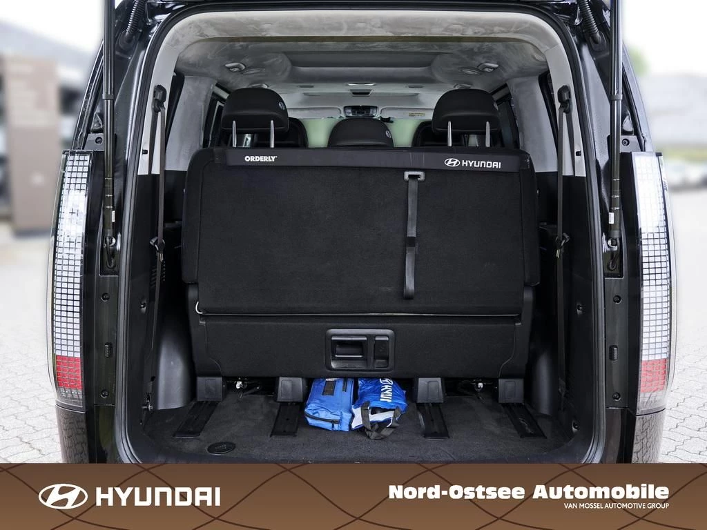 Hyundai Staria 2.2 CRDi SIGNATURE PARK-PAKET SOUND BOSE