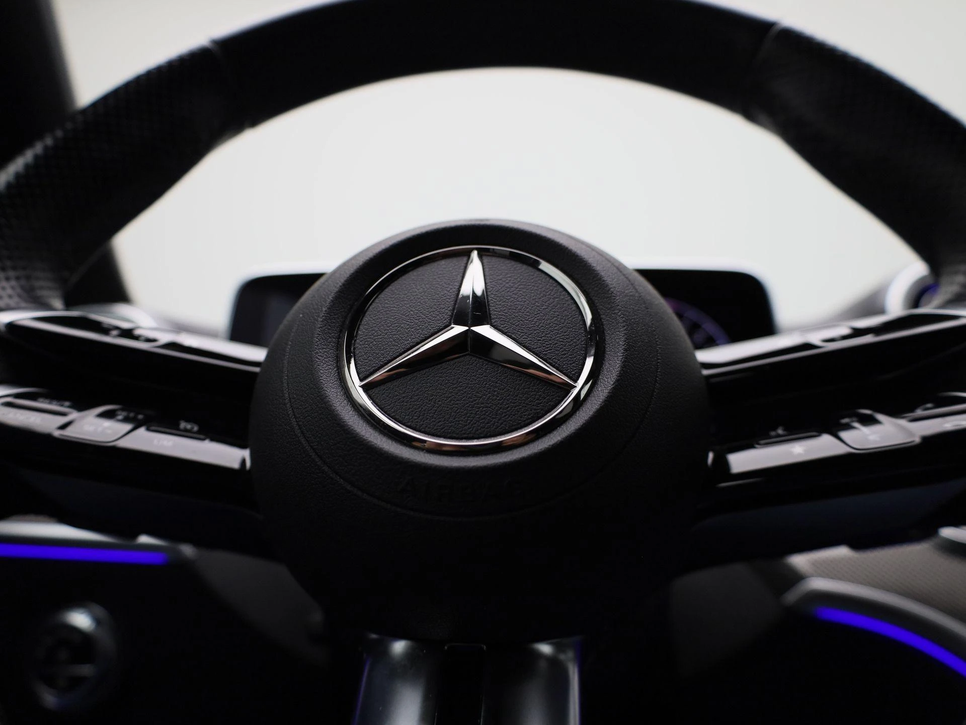 Mercedes-Benz-Classe C-image-34