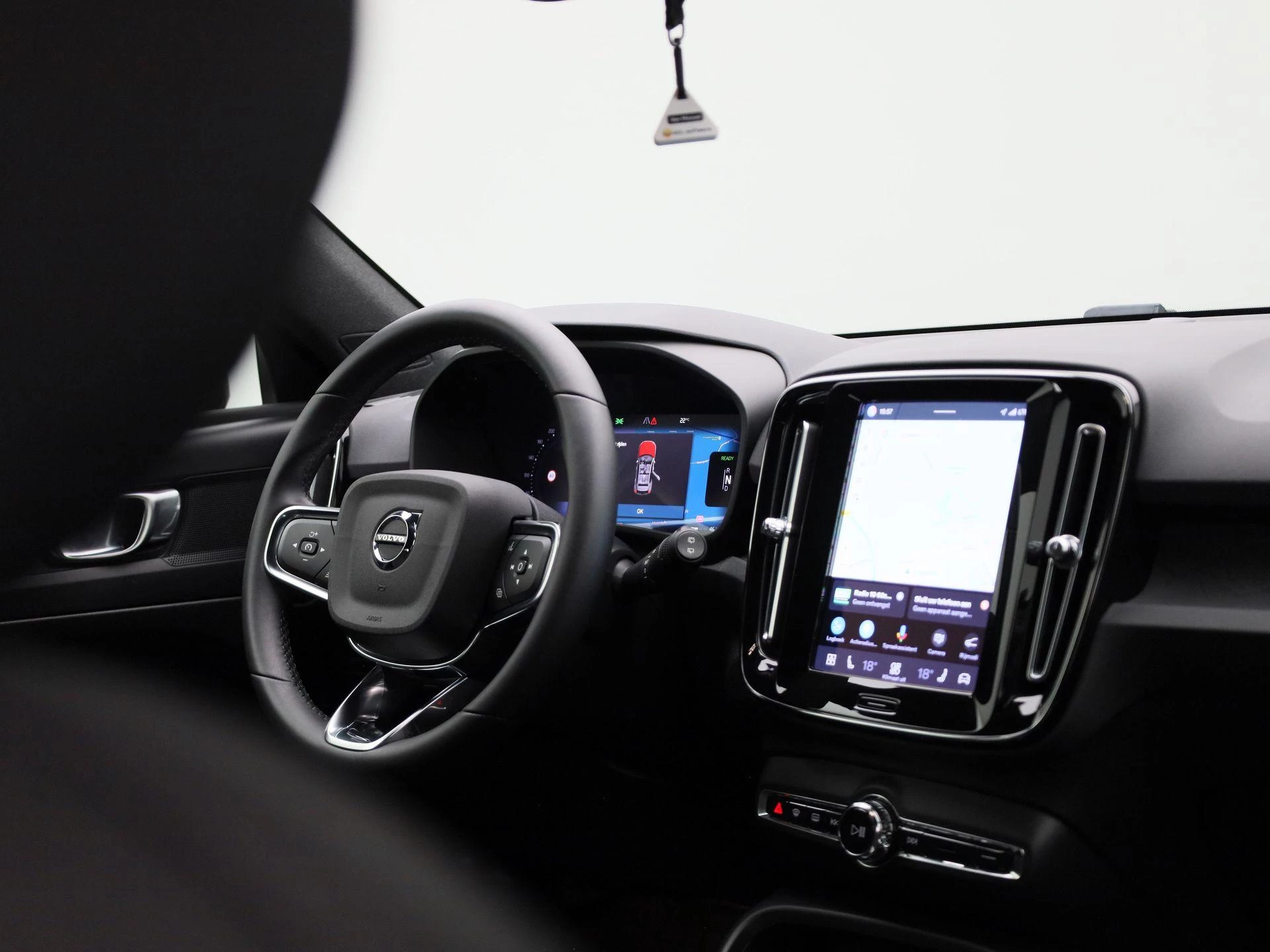 Volvo XC40 Recharge Core