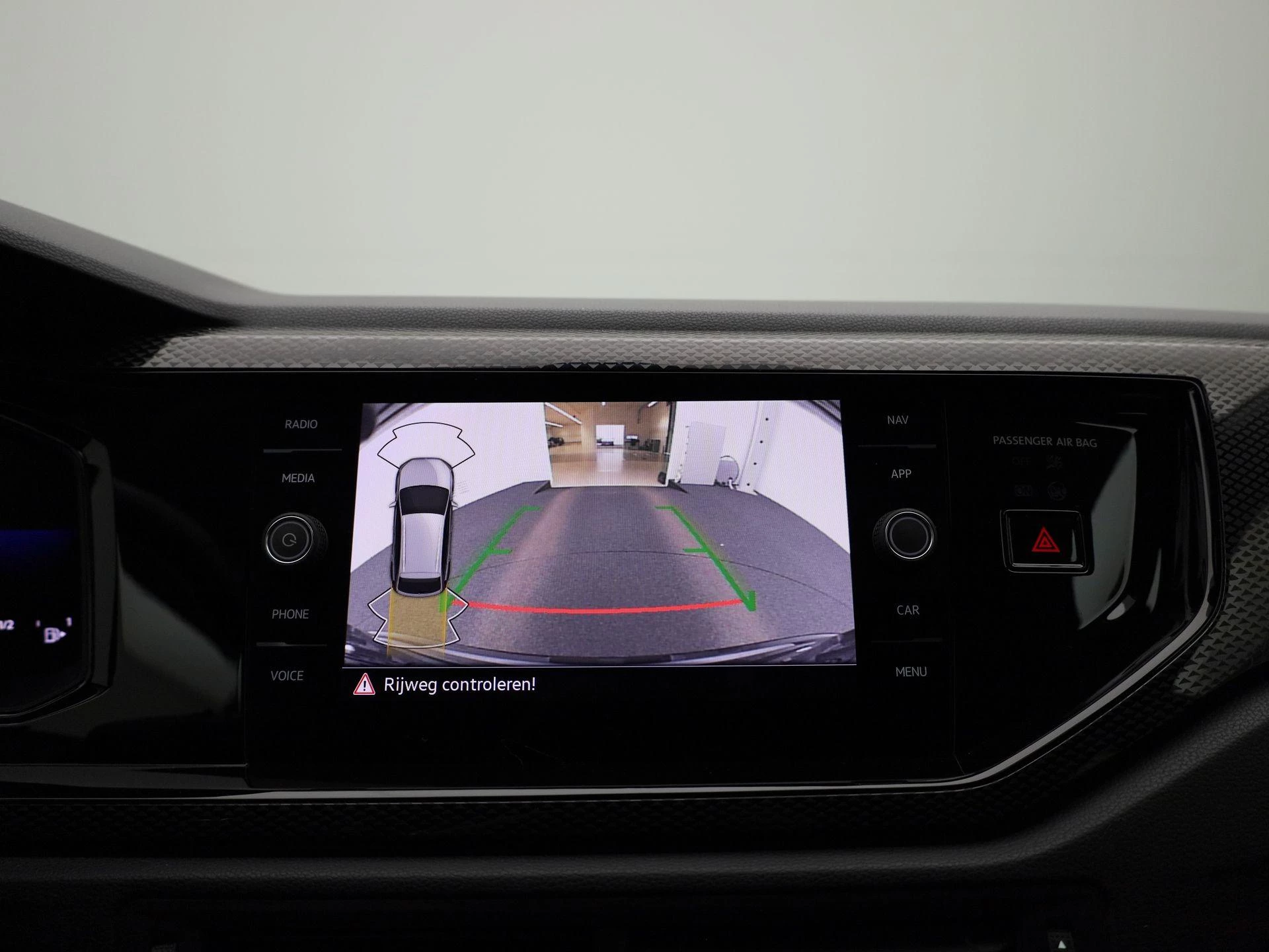 Volkswagen-Taigo-image-24