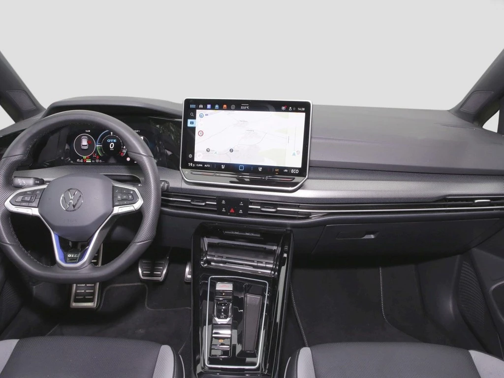 Volkswagen-Golf-image-11