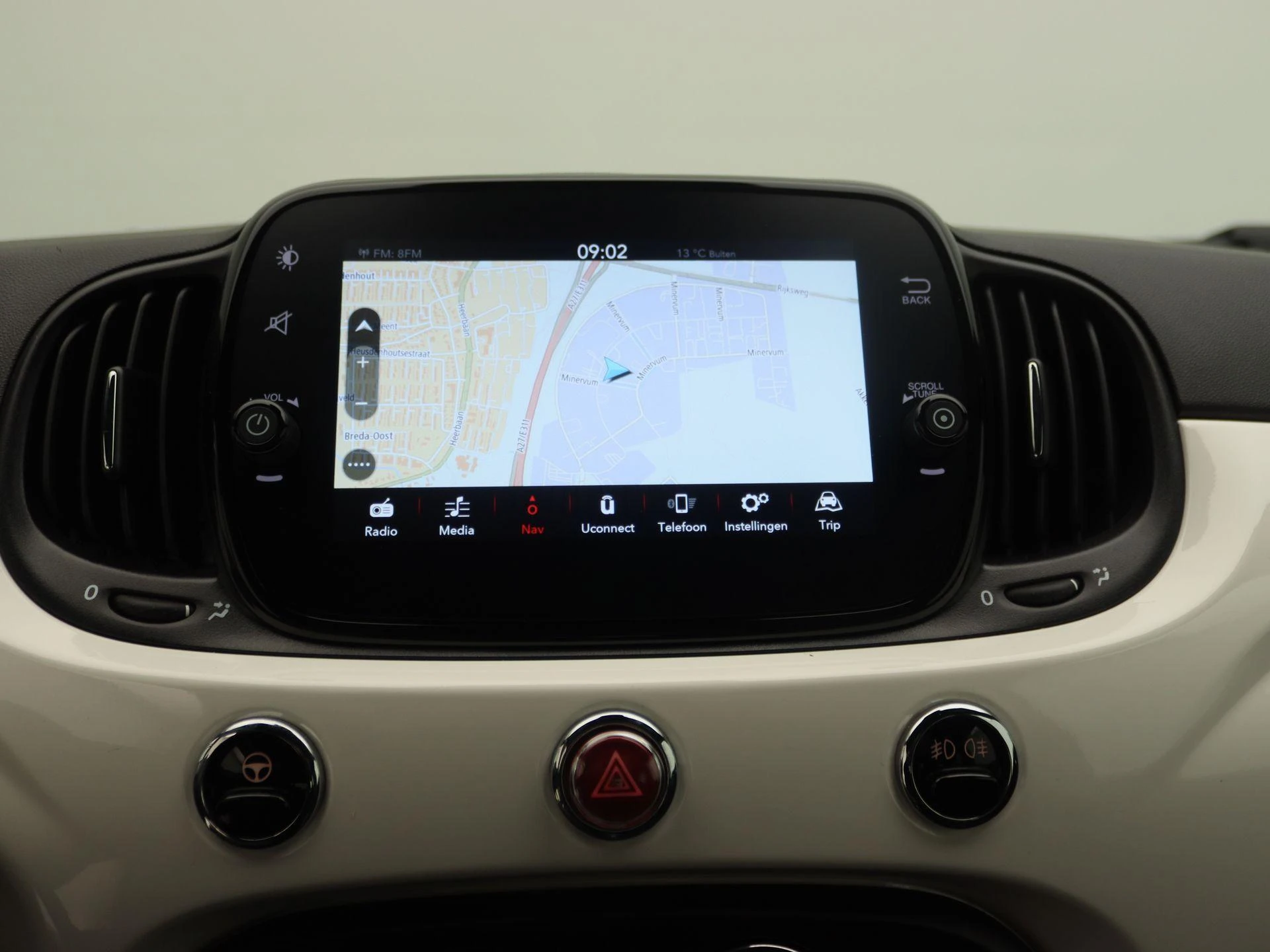 Fiat-500C-image-9
