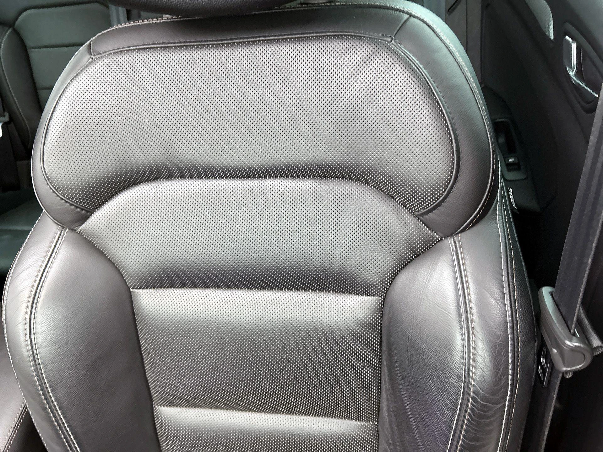 Renault-Megane E-Tech-image-19