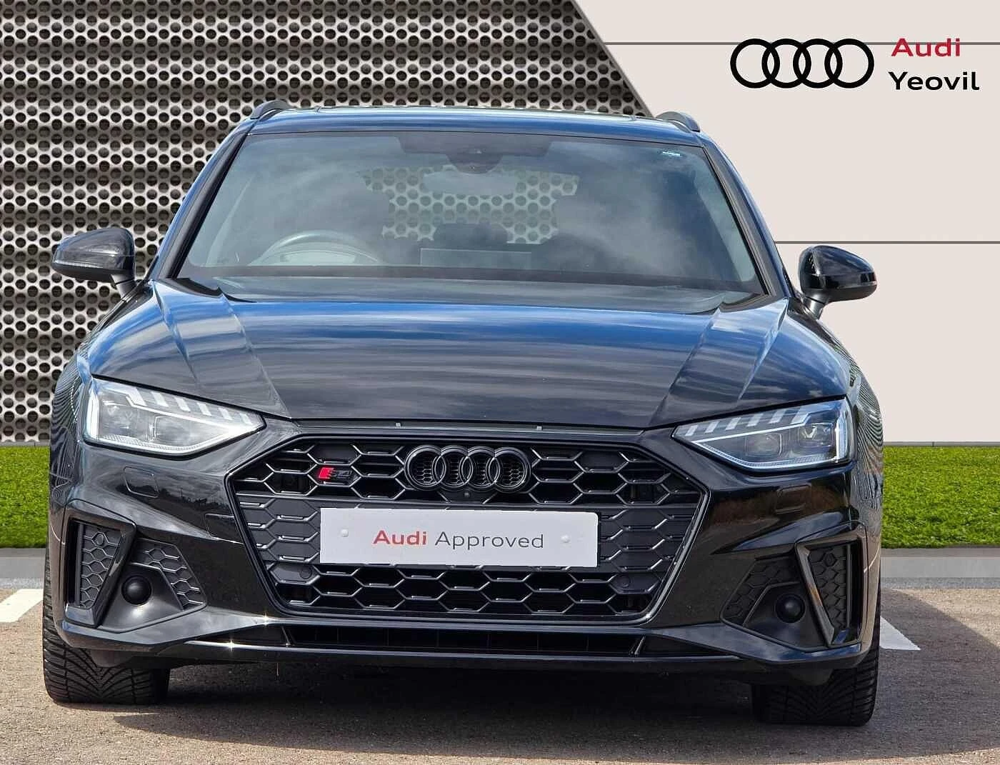 Audi-S4-image-6